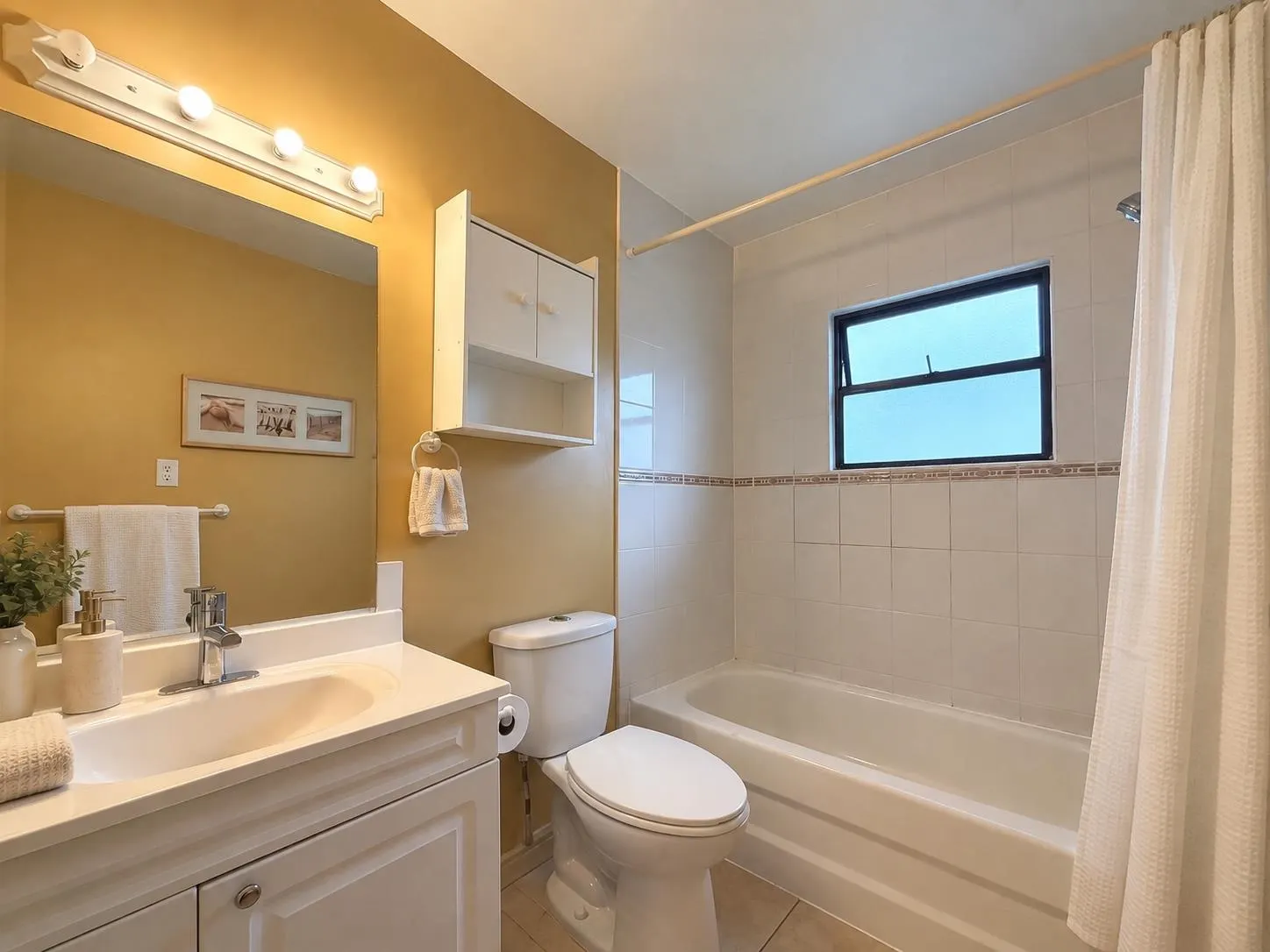 4238 Price Crescent