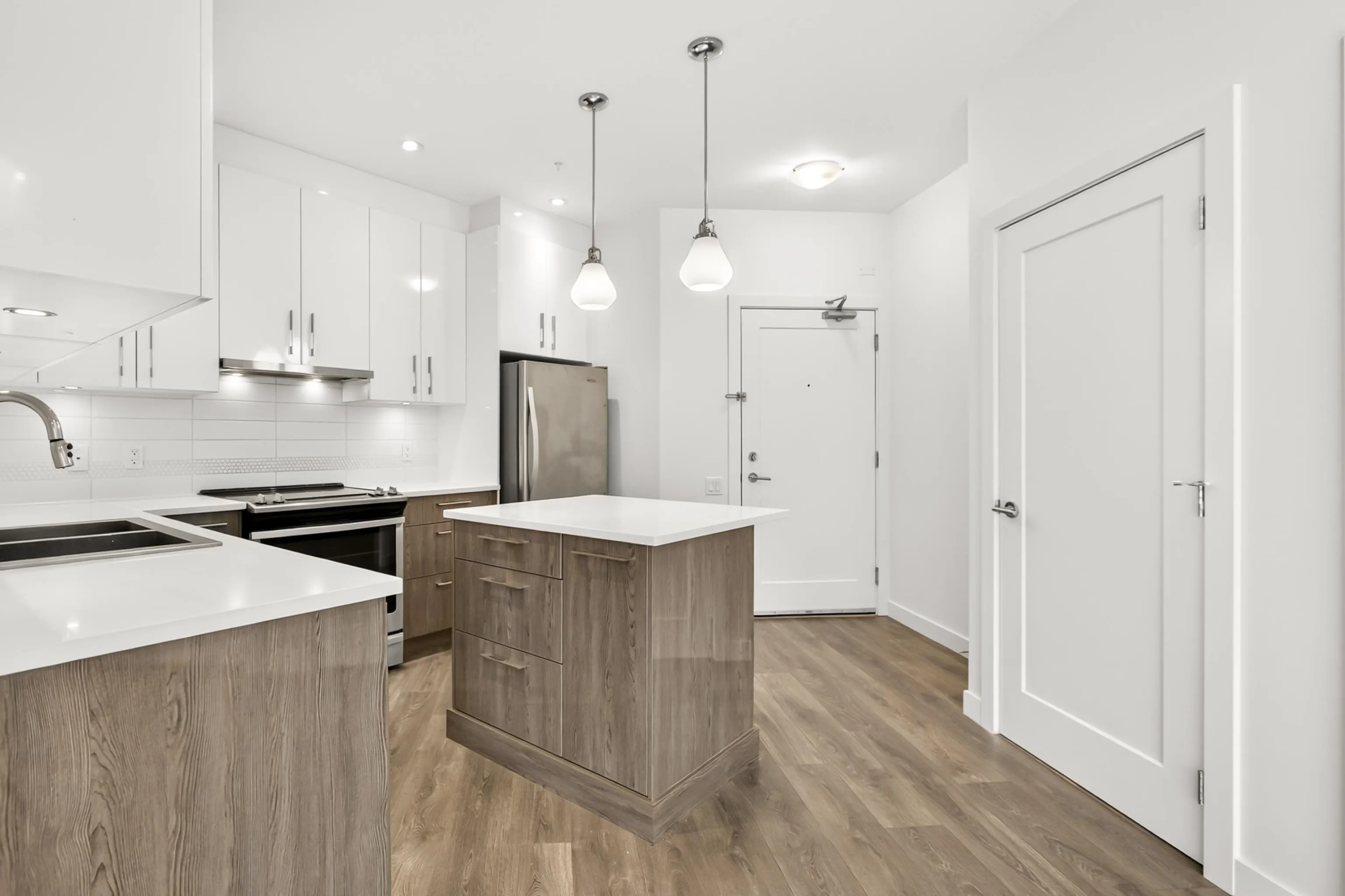 20829 77a Avenue #218