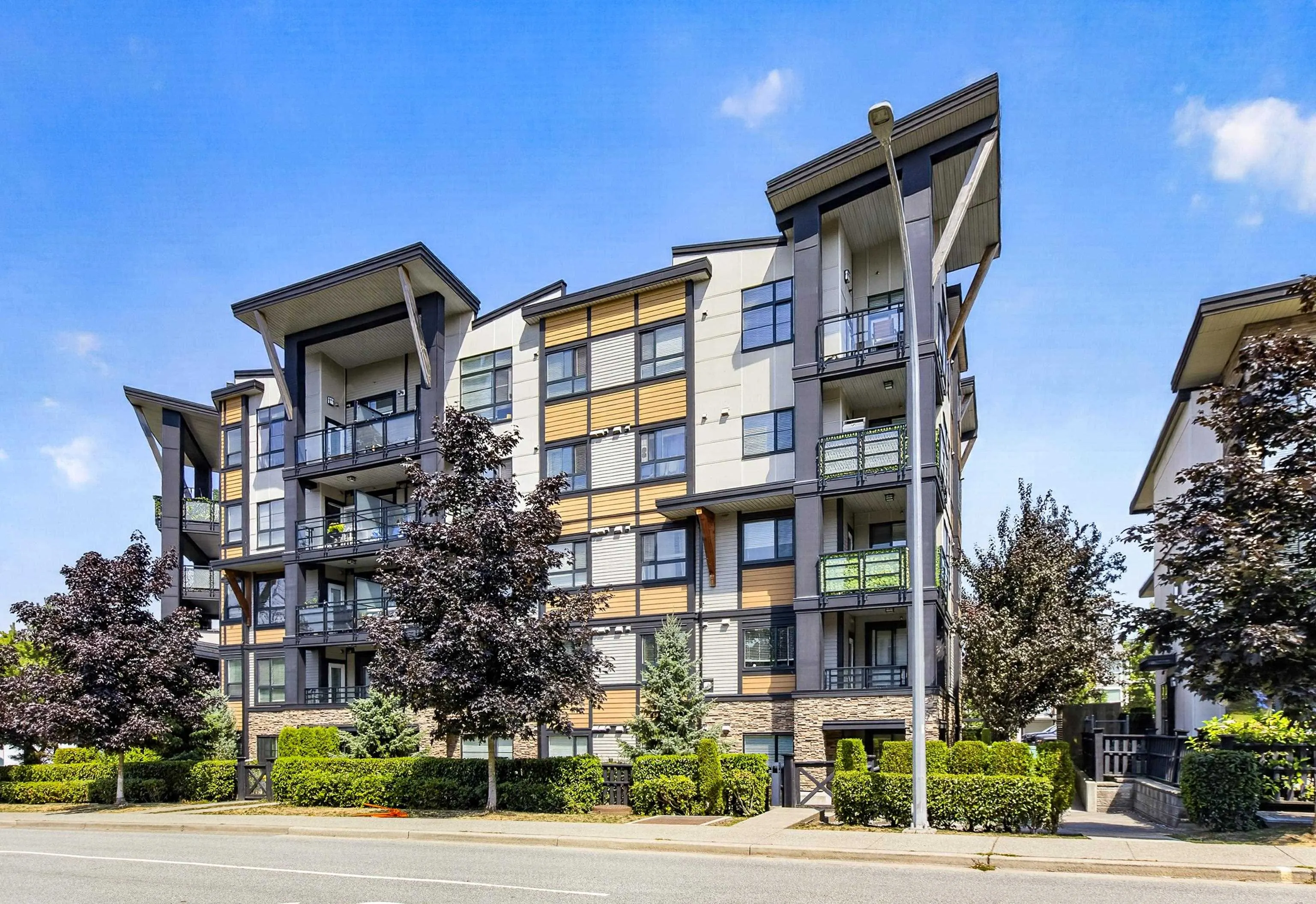 20829 77a Avenue #218