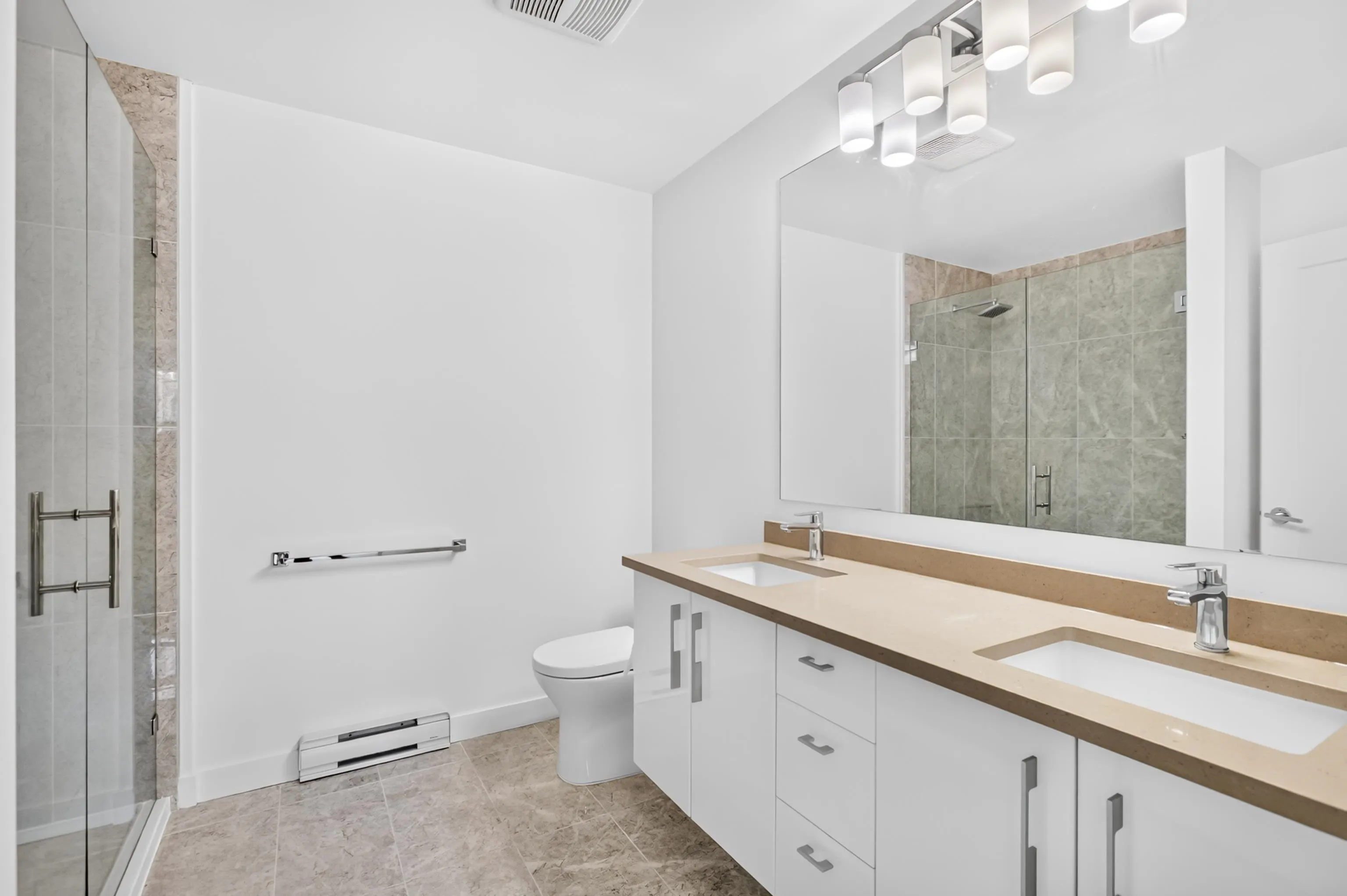 20829 77a Avenue #218
