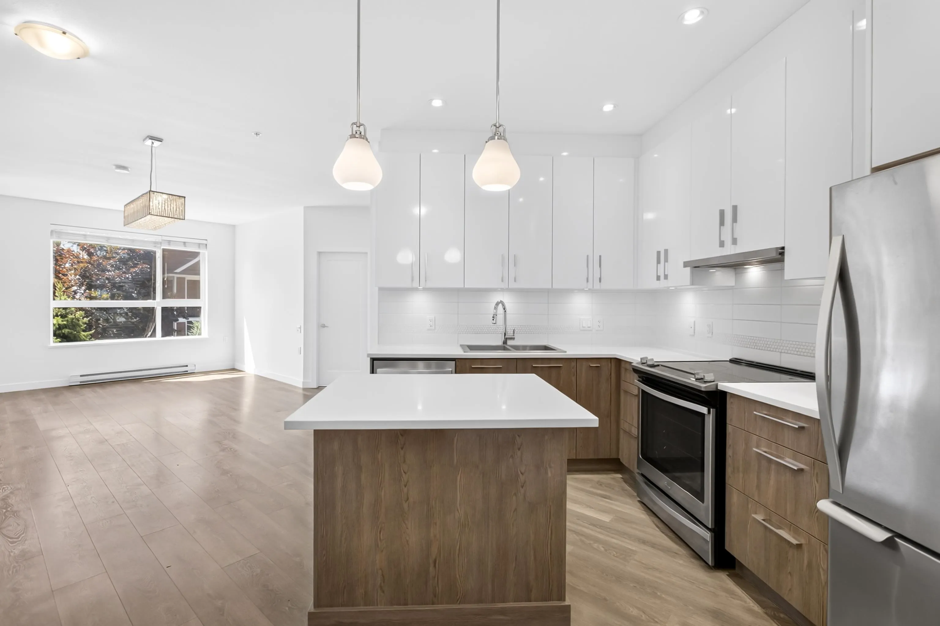 20829 77a Avenue #218