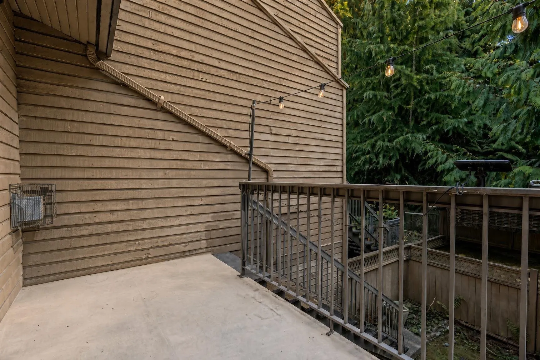 6890 Beechcliffe Drive