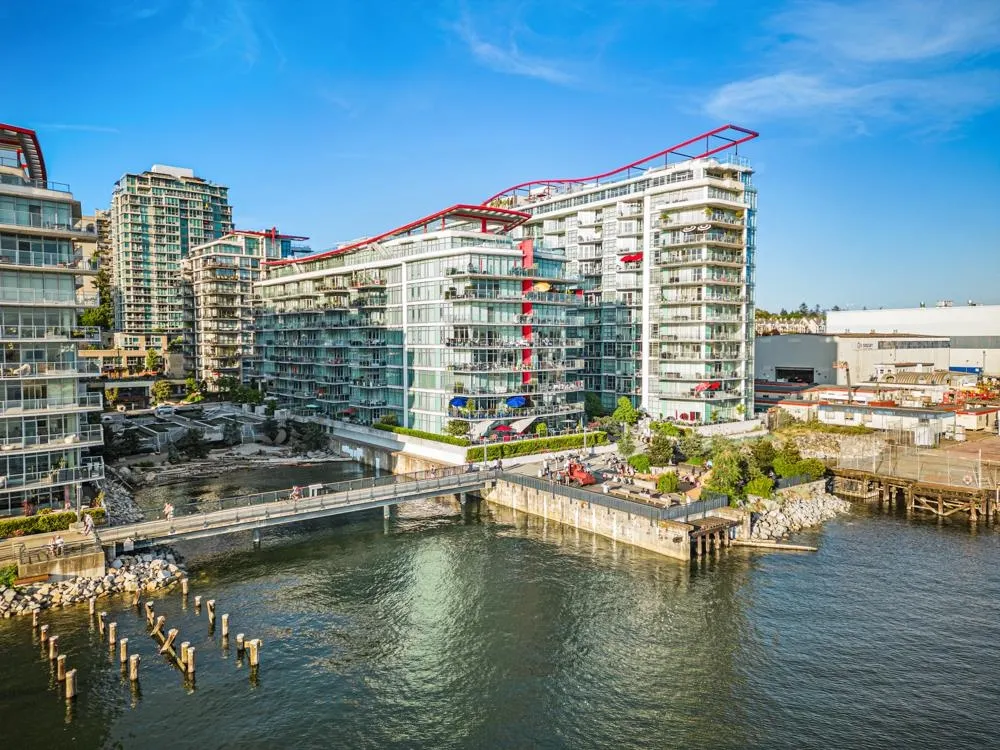 175 Victory Ship Way #204