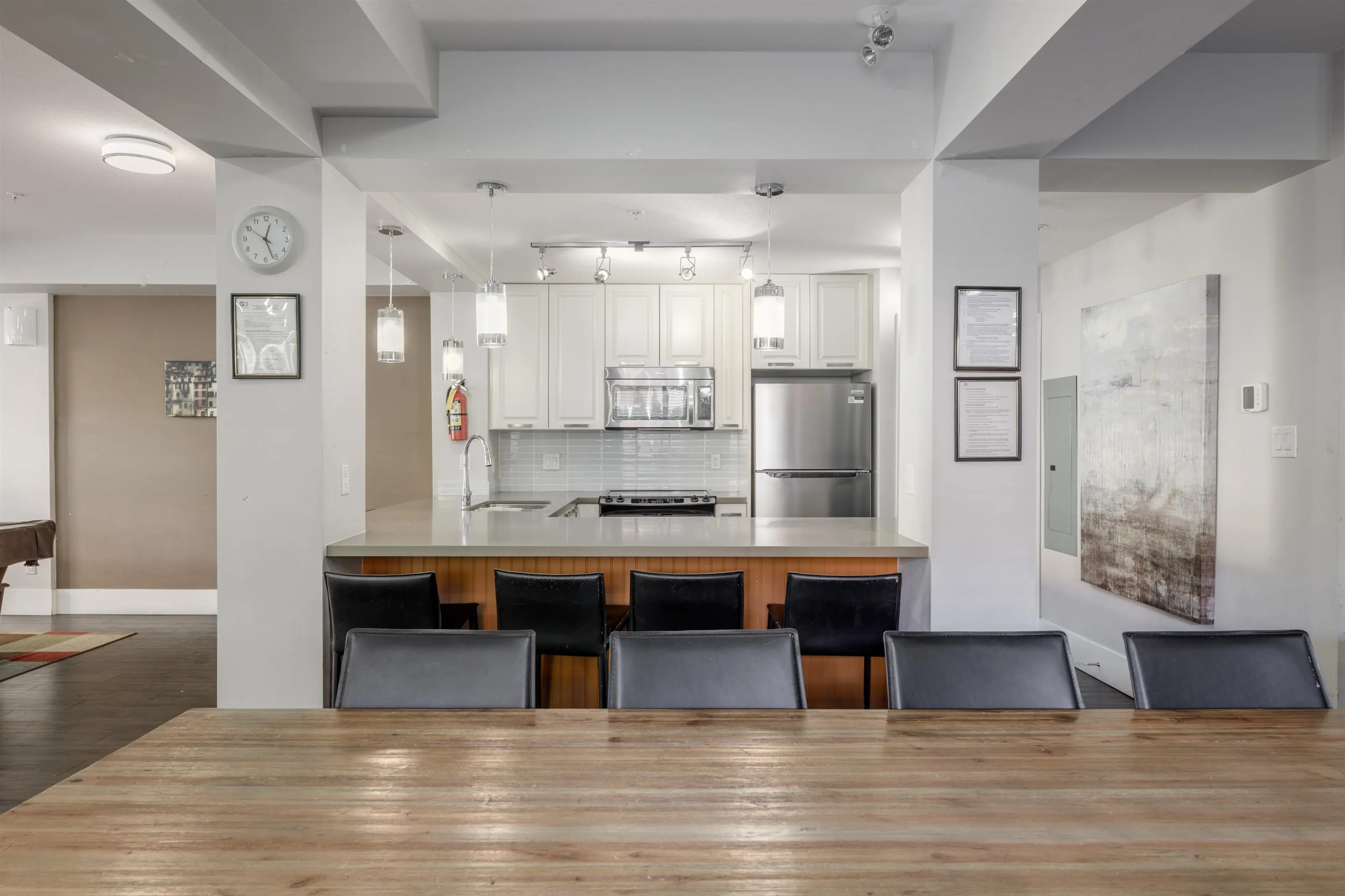 10477 154 Street #407