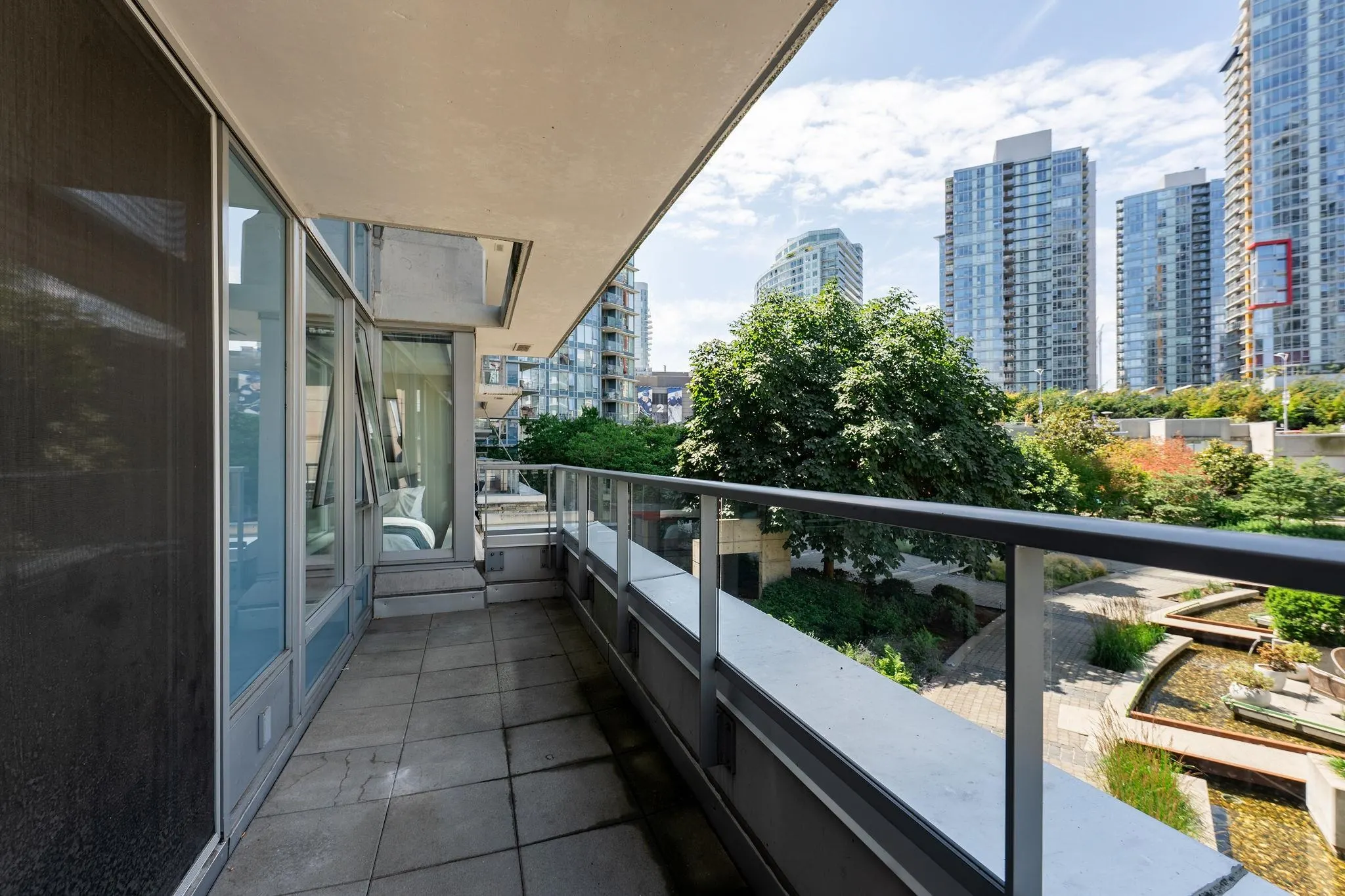 633 Abbott Street #306