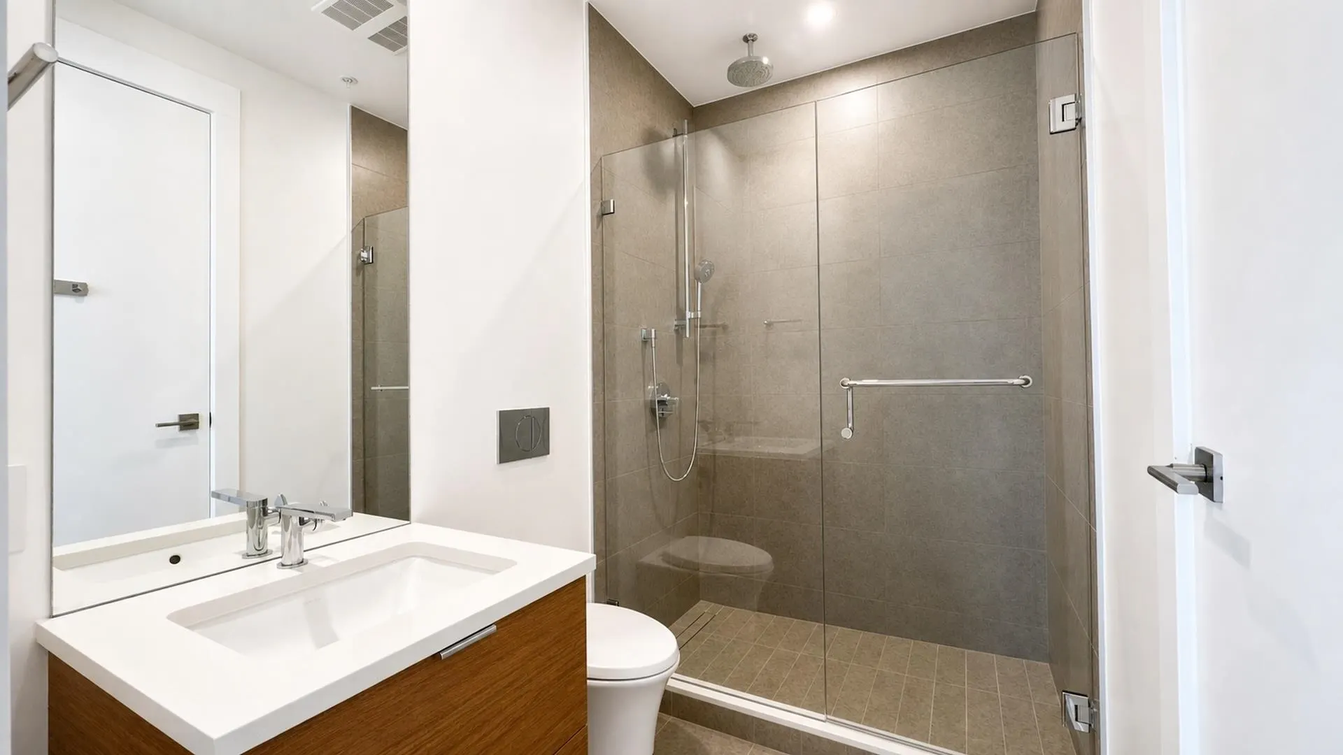 6687 Nelson Avenue #501