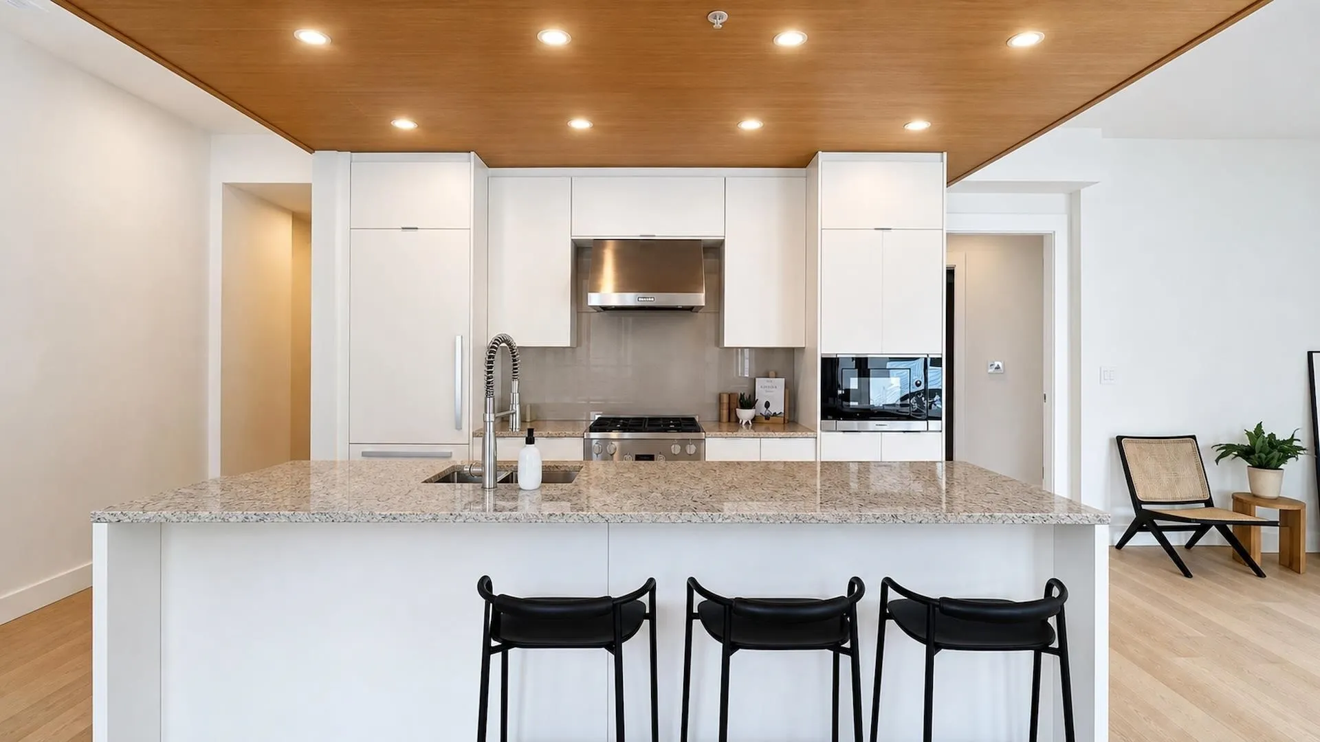 6687 Nelson Avenue #501