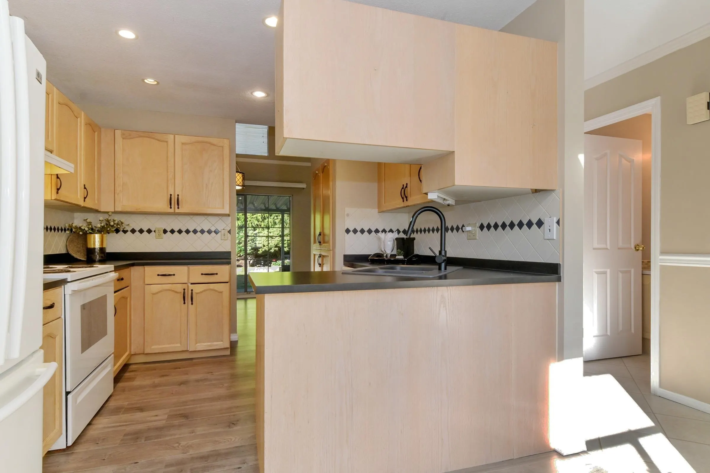 6140 192 Street #39