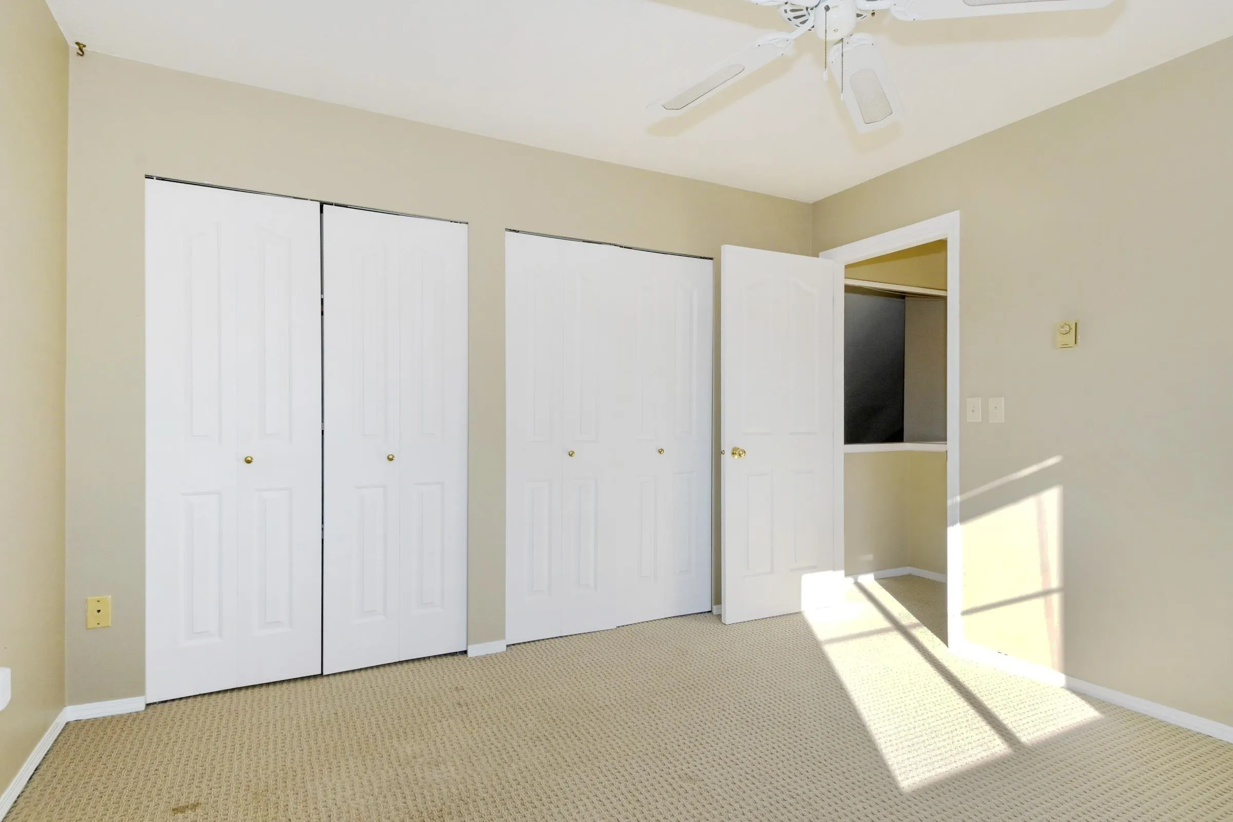 6140 192 Street #39
