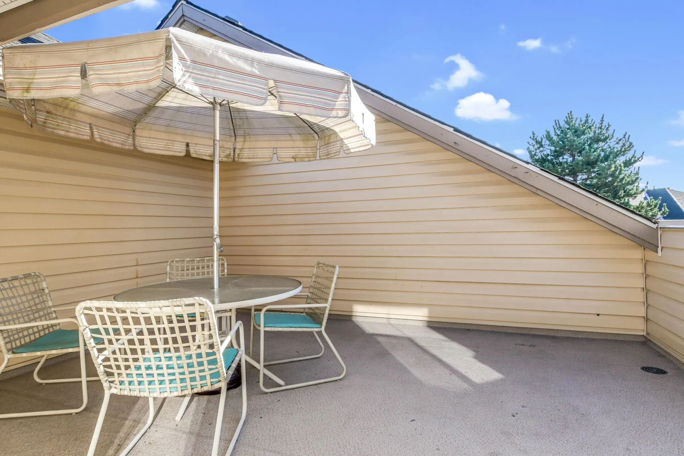 6140 192 Street #39
