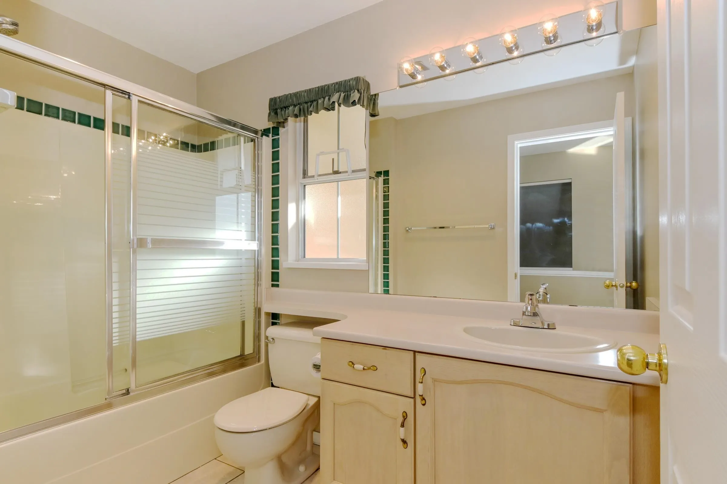 6140 192 Street #39