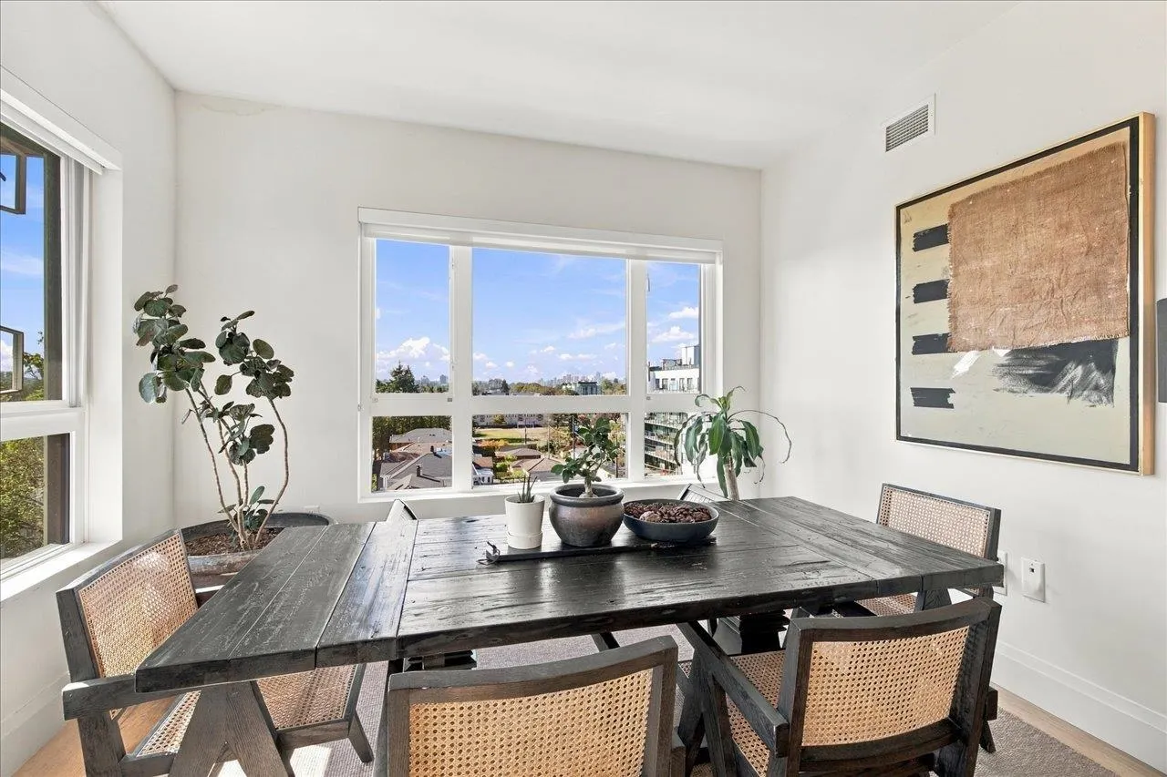 2550 Garden Drive #602