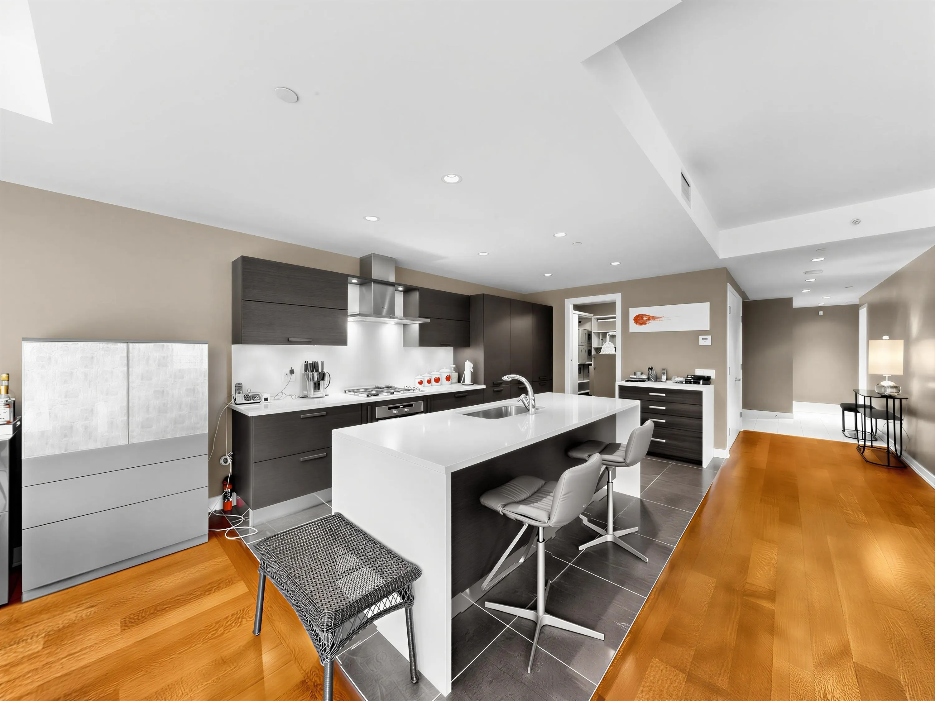 5838 Berton Avenue #303