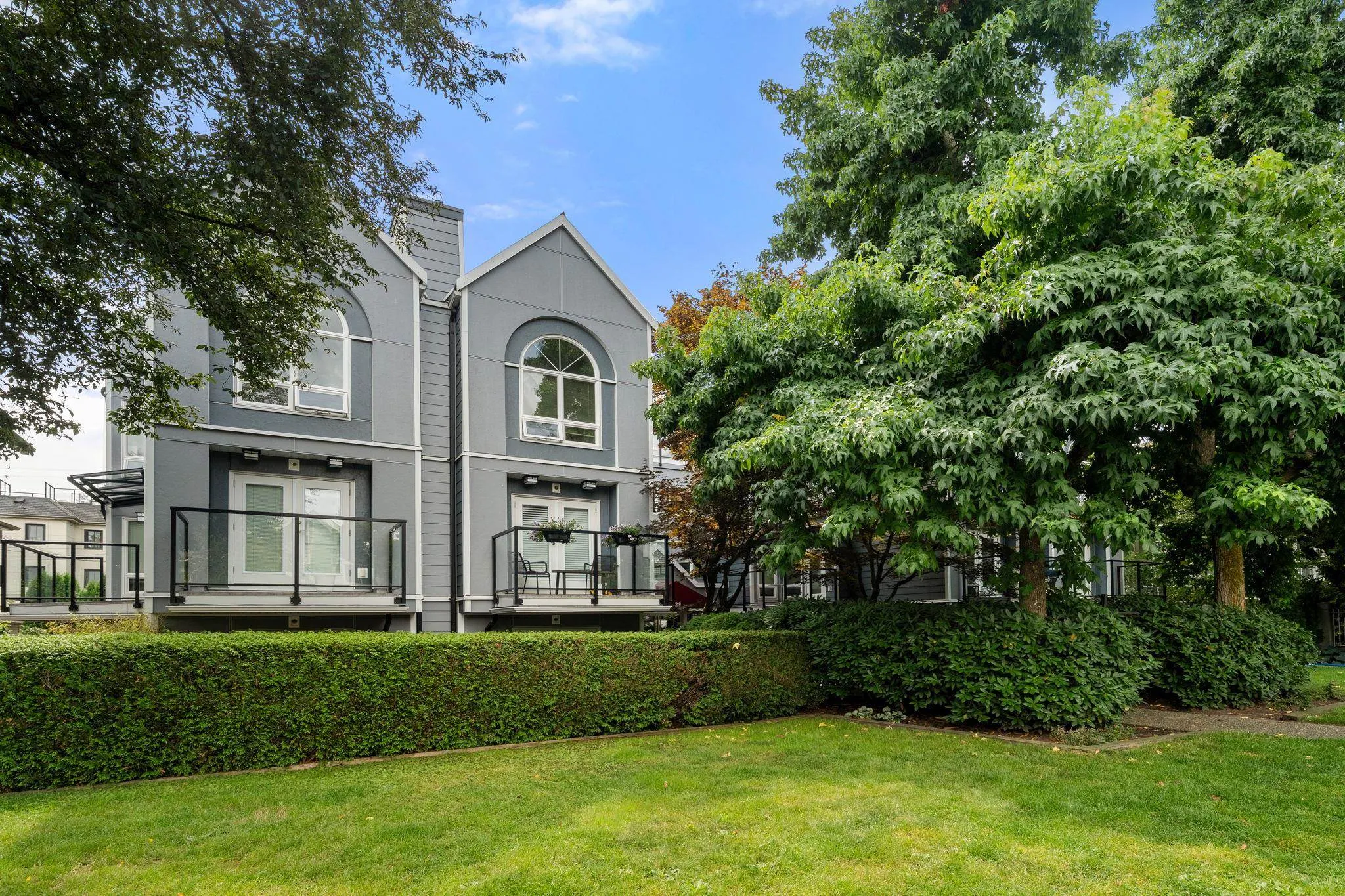828 W 14th Avenue #104