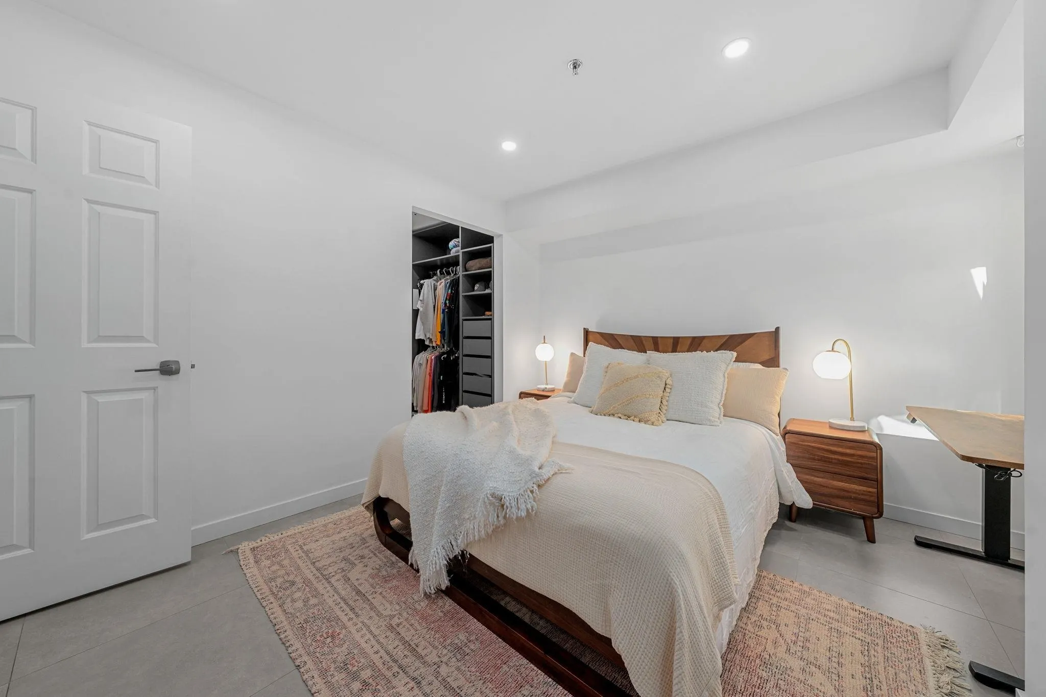 828 W 14th Avenue #104