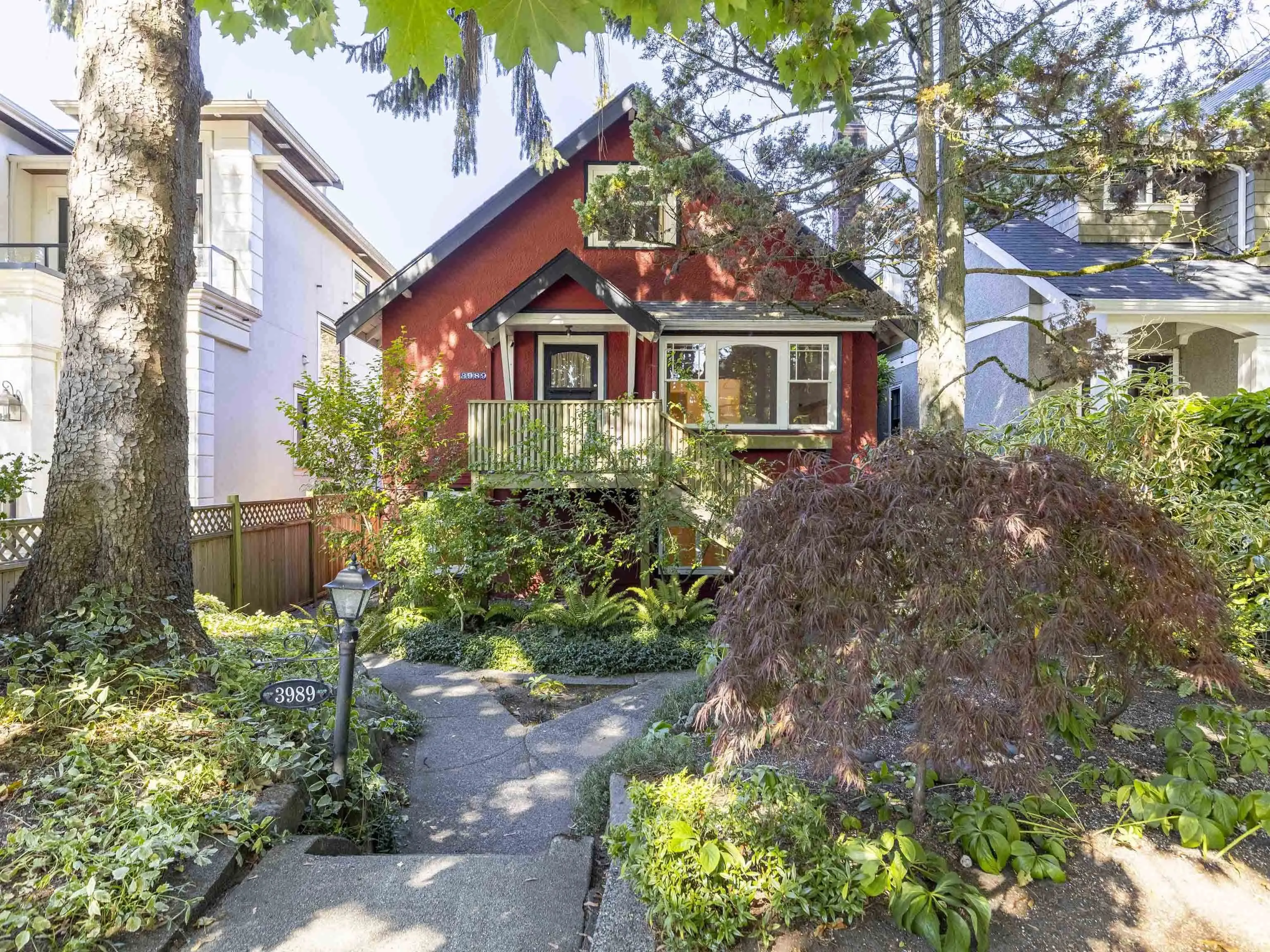 3989 W 19th Avenue