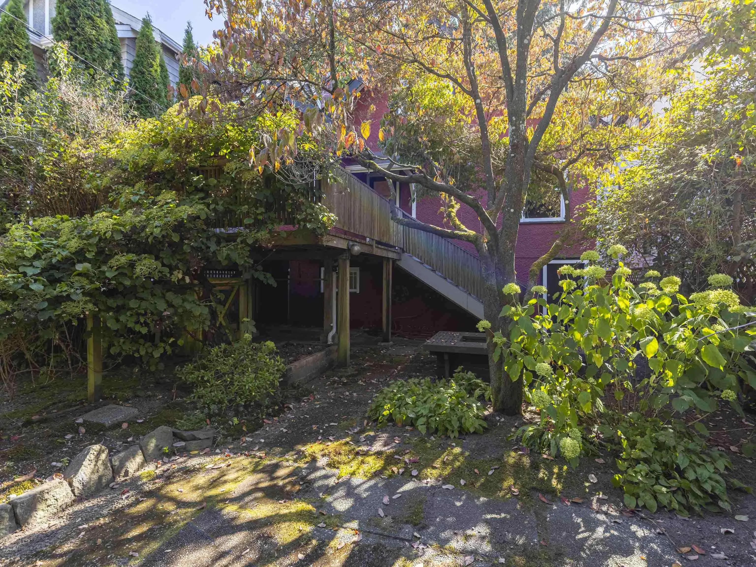 3989 W 19th Avenue