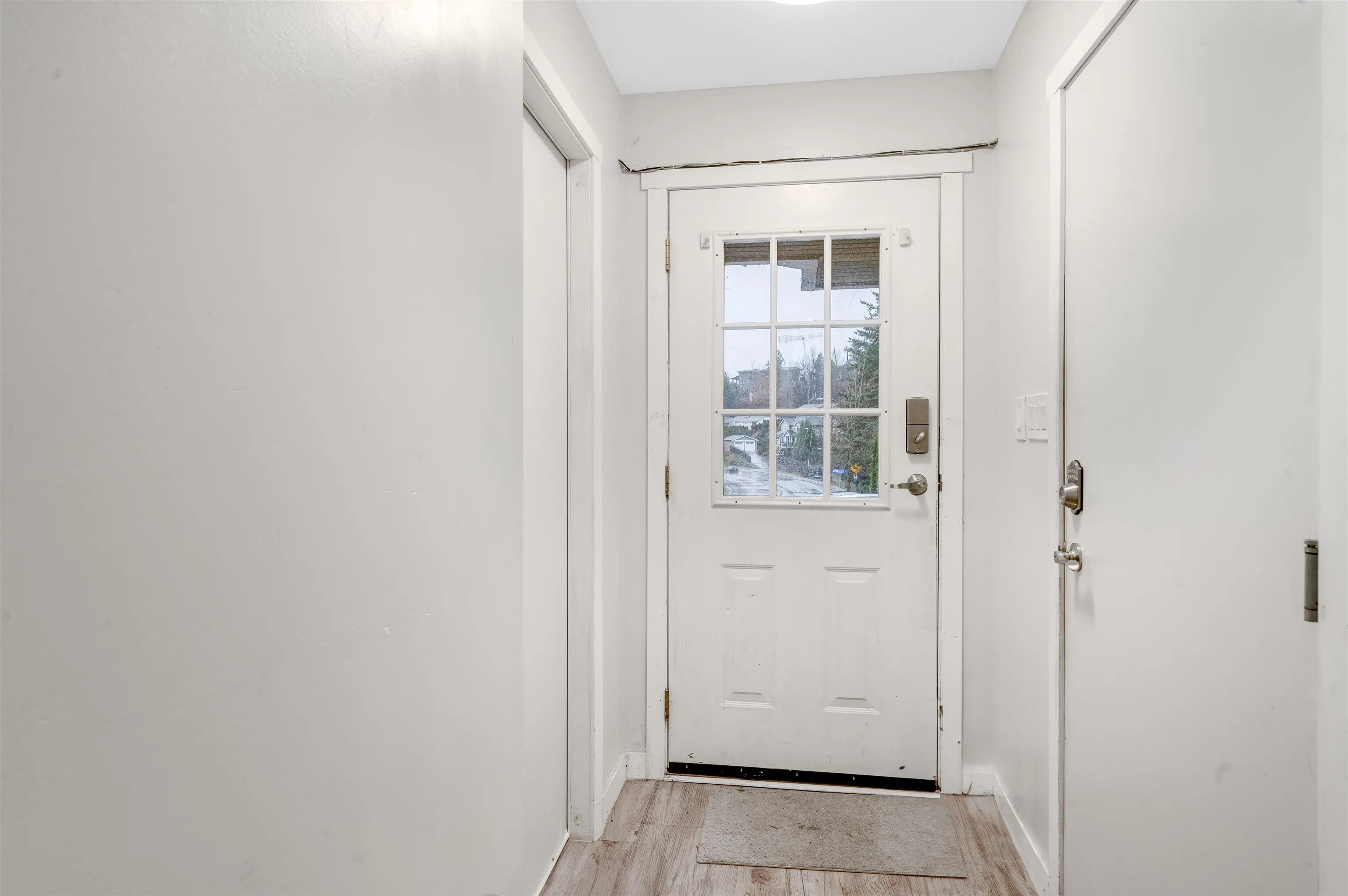 2595 Whatcom Place