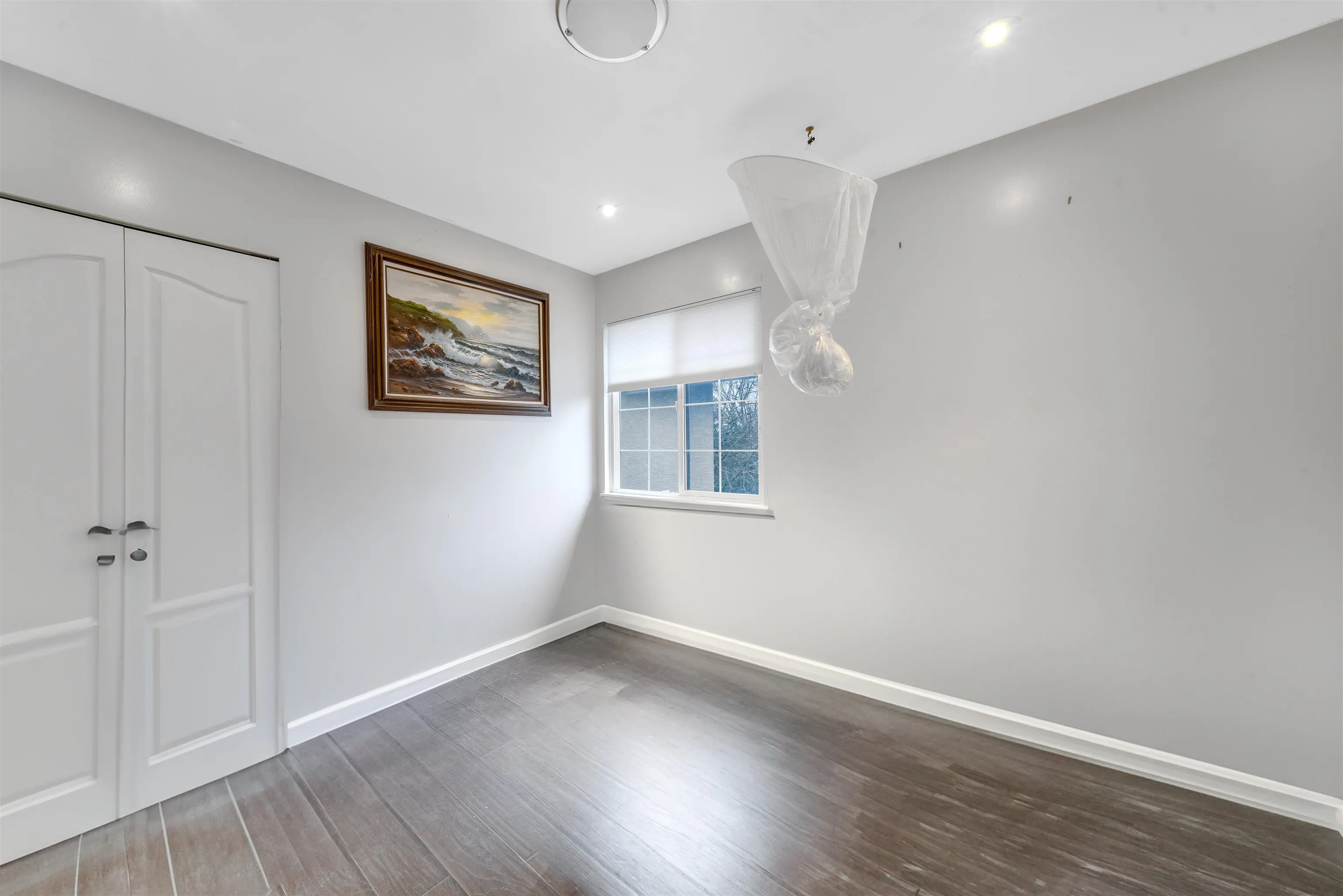 2595 Whatcom Place