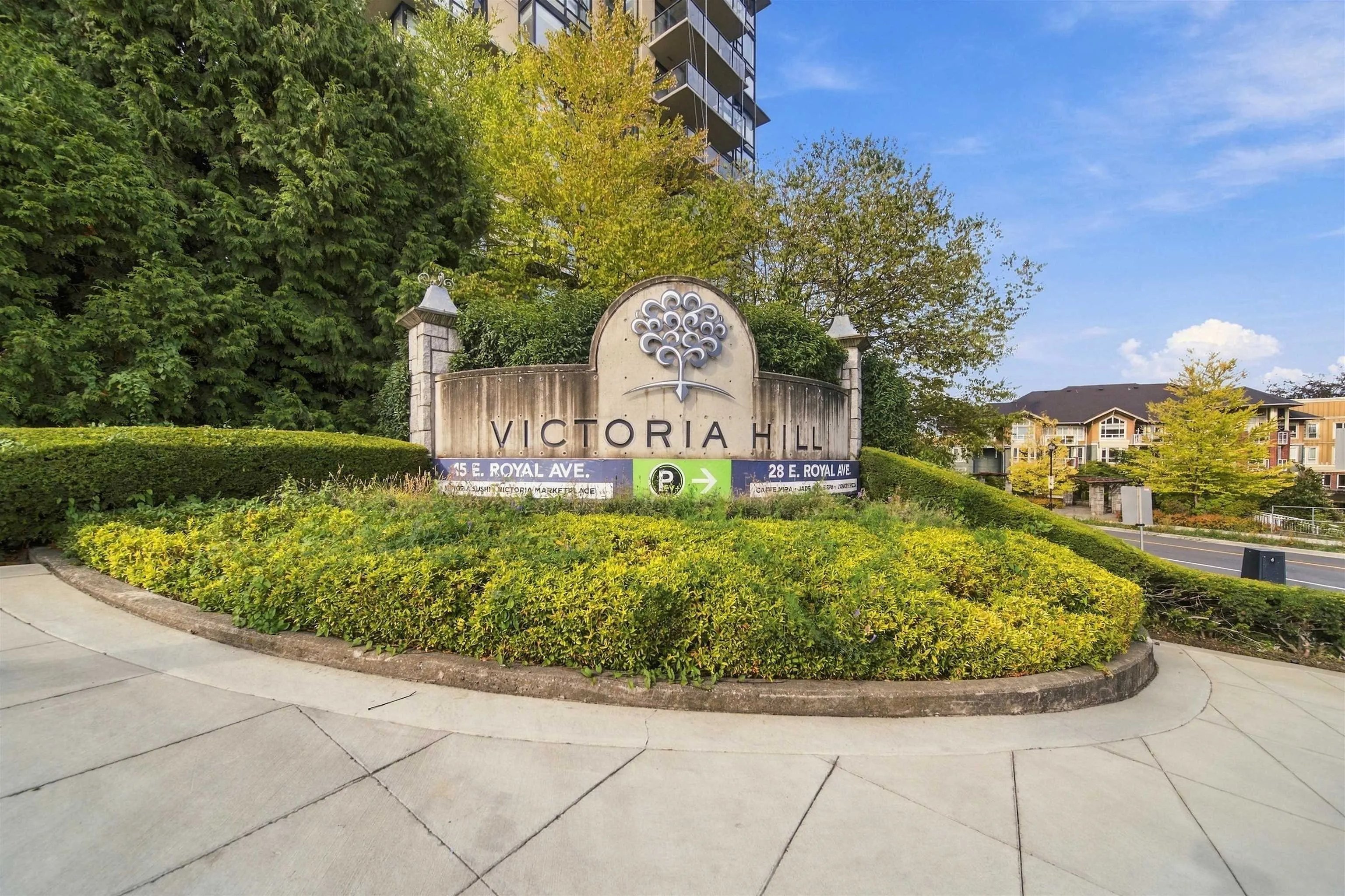 15 E Royal Avenue #903