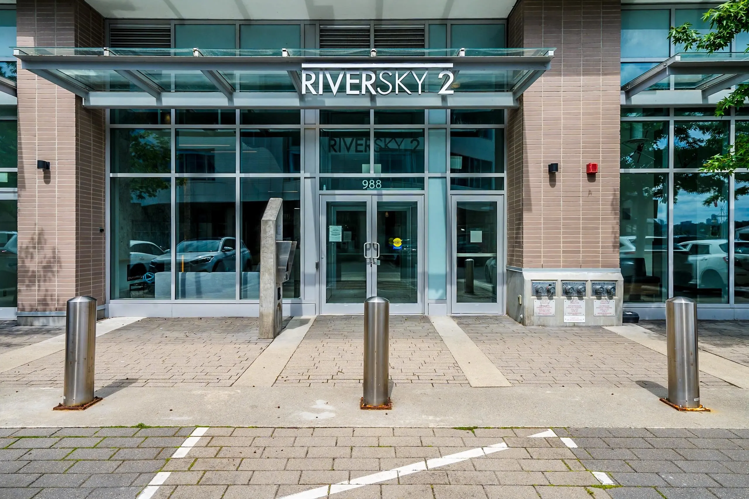 988 Quayside Drive #1811