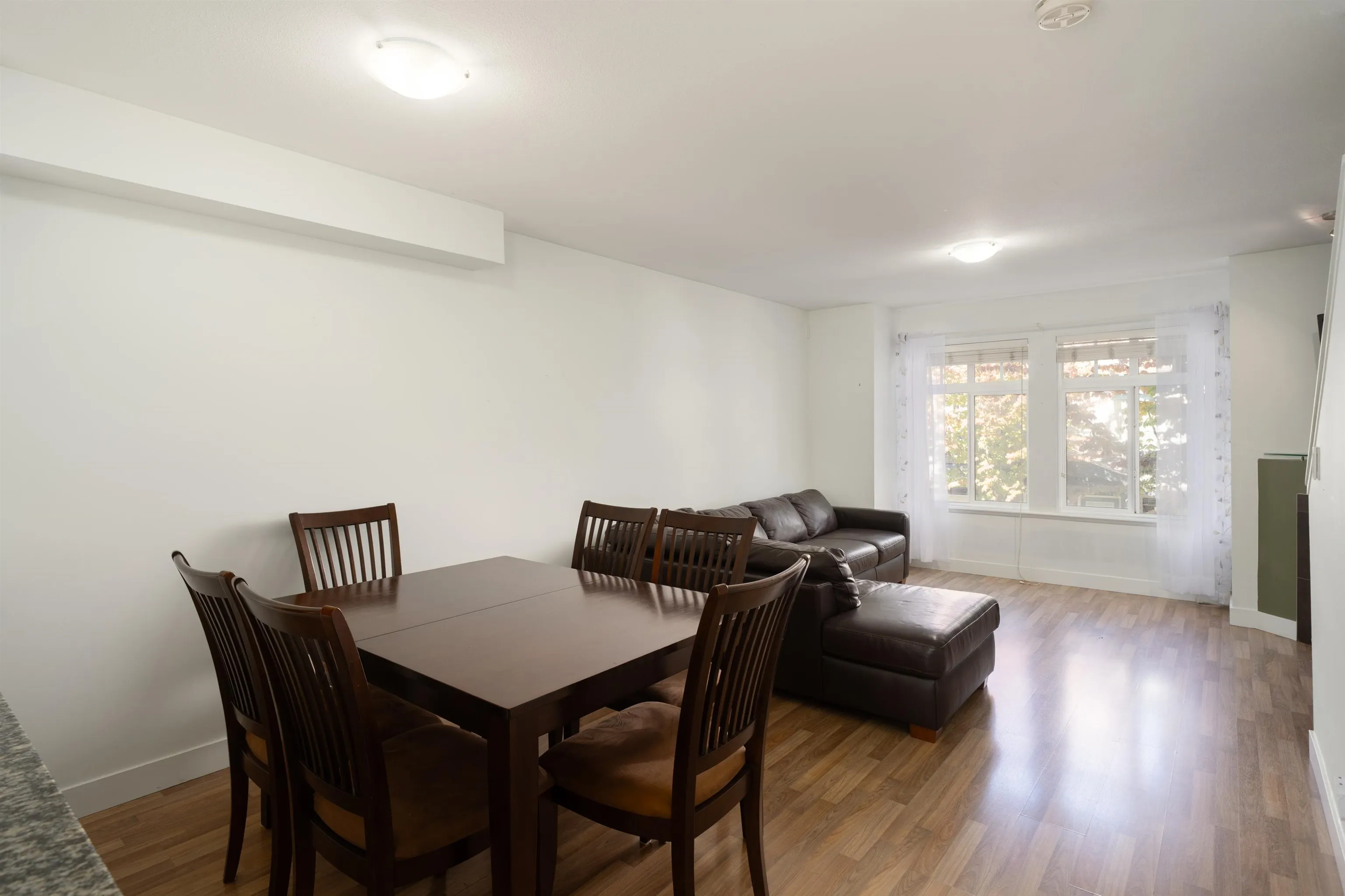 19448 68 Avenue #27