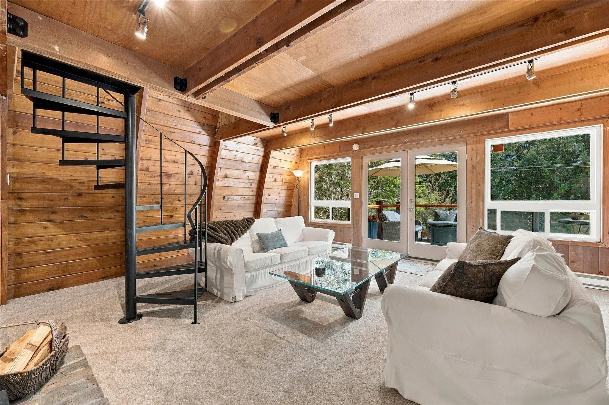9226 Emerald Drive