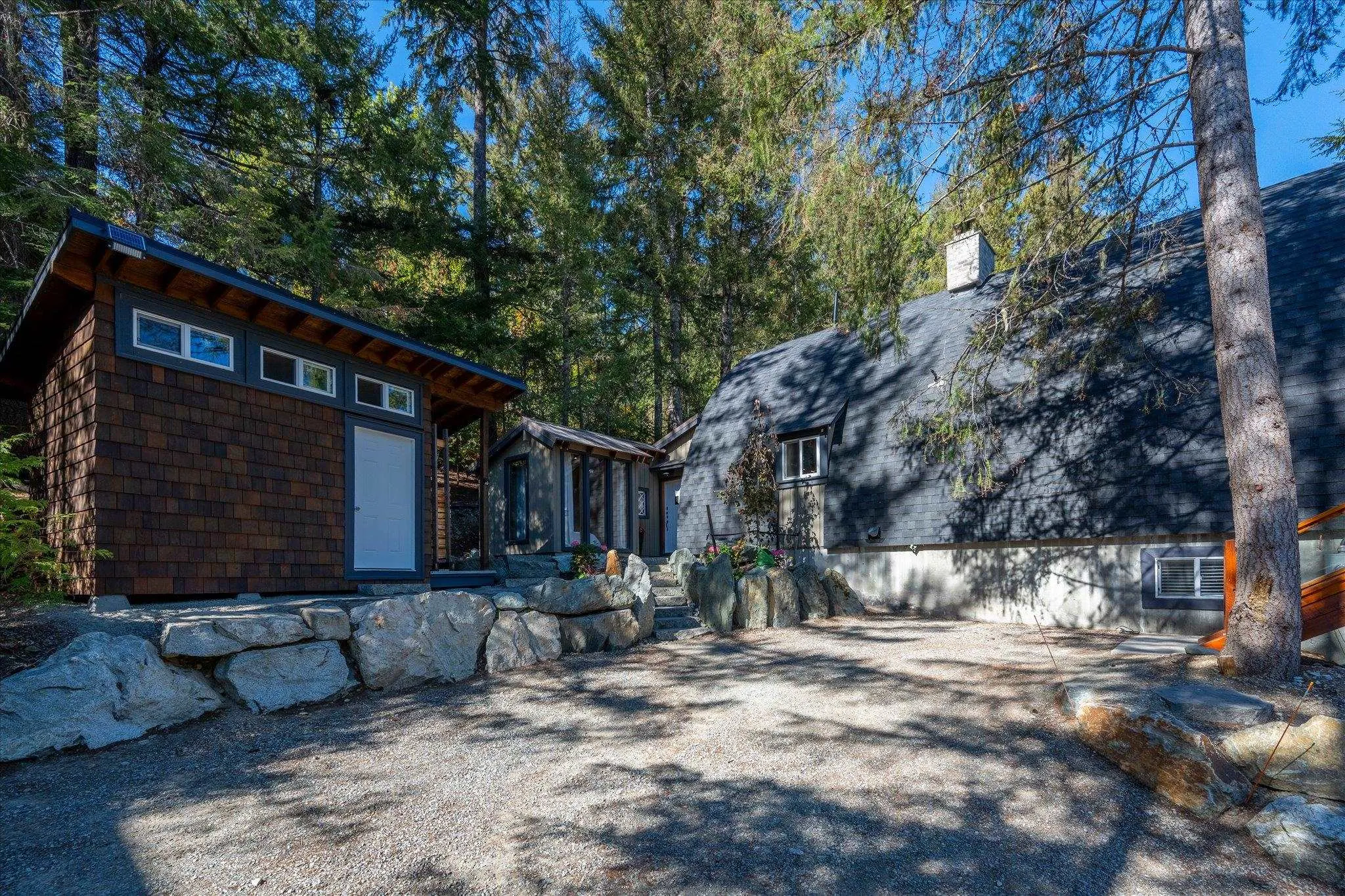 9226 Emerald Drive