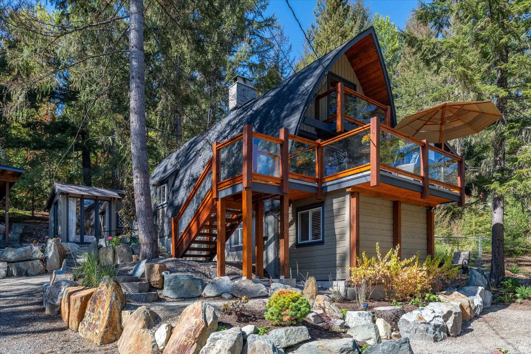 9226 Emerald Drive