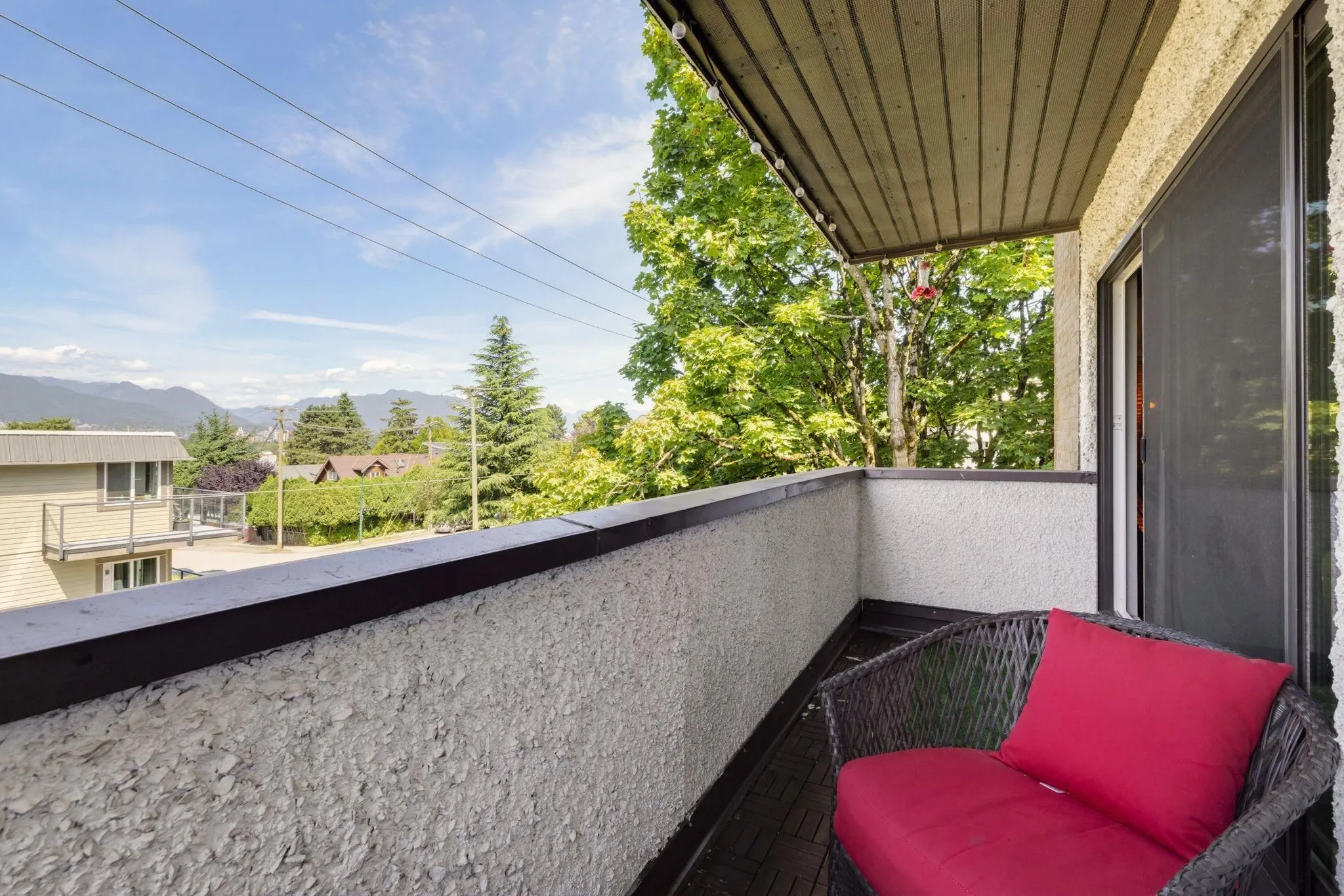 391 E 7th Avenue #302