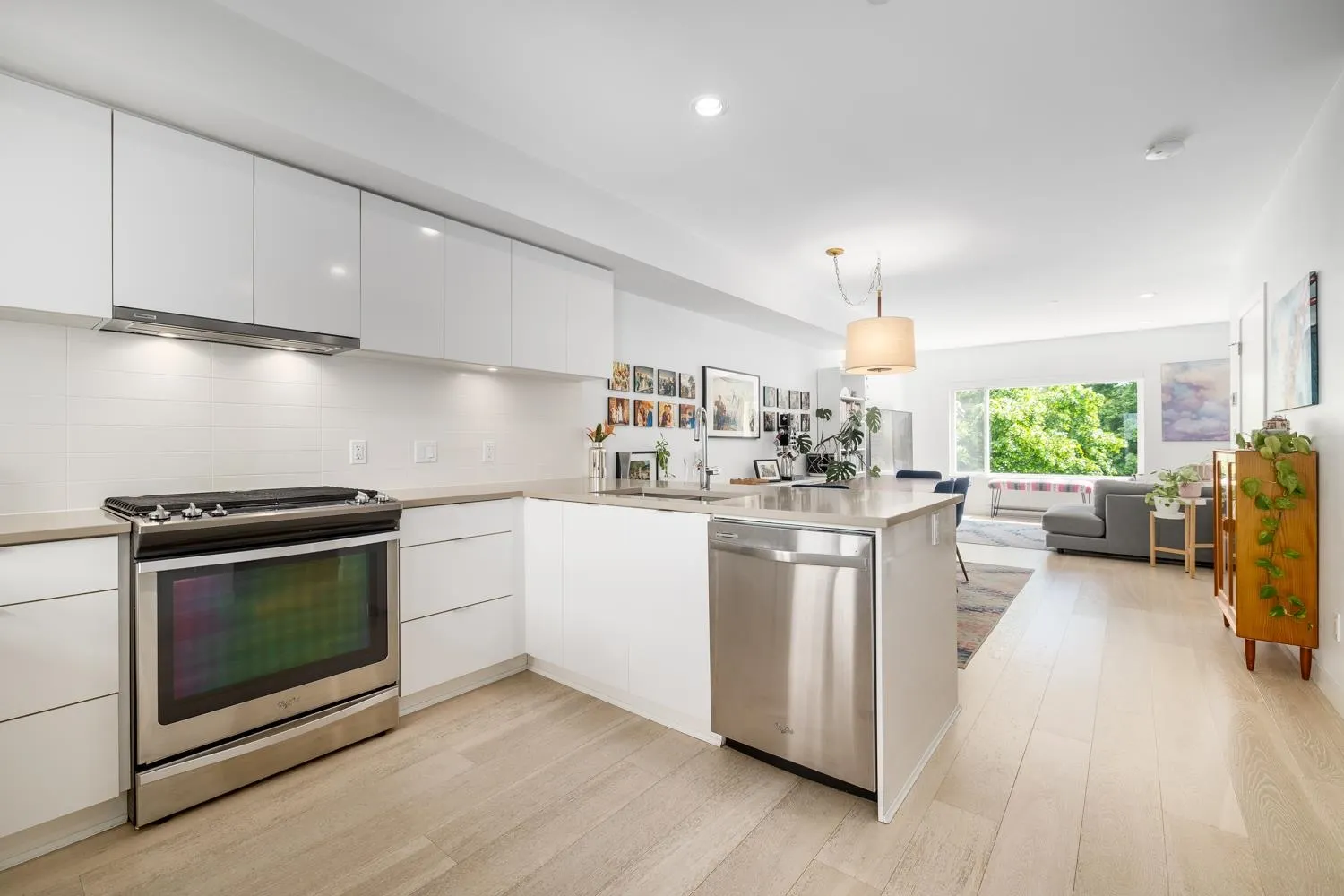 453 E 16th Avenue #109