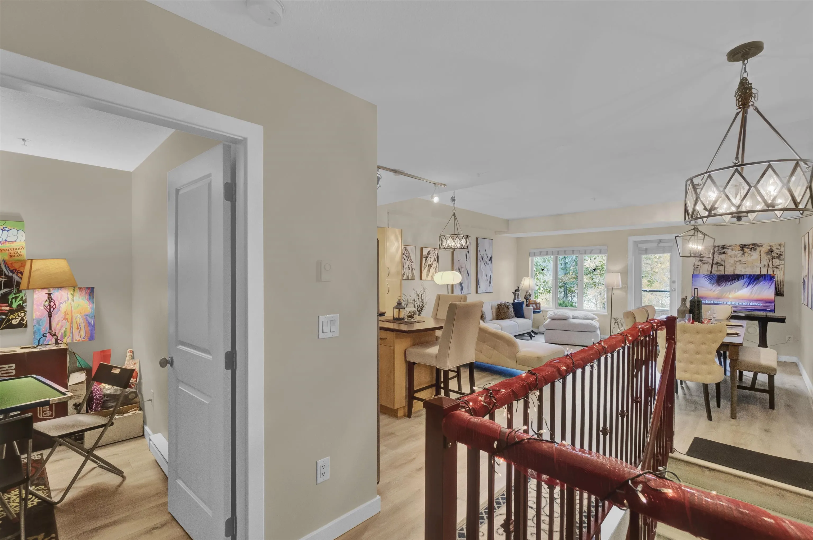 160 Shoreline Circle #111