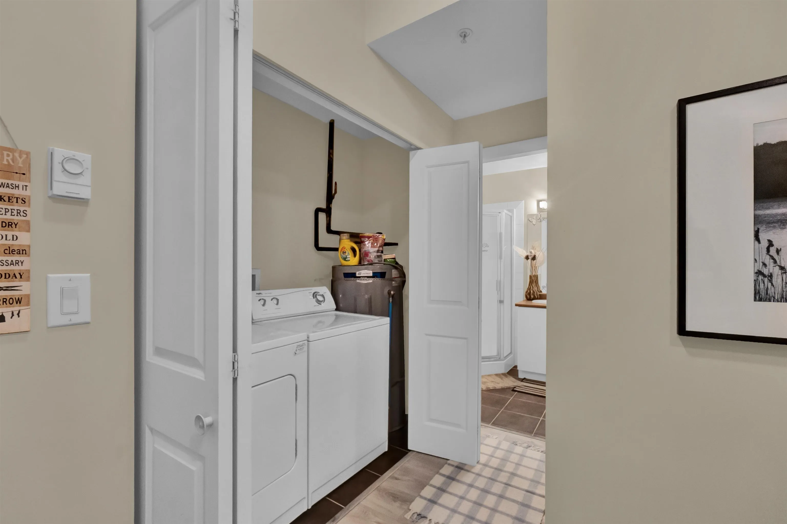 160 Shoreline Circle #111