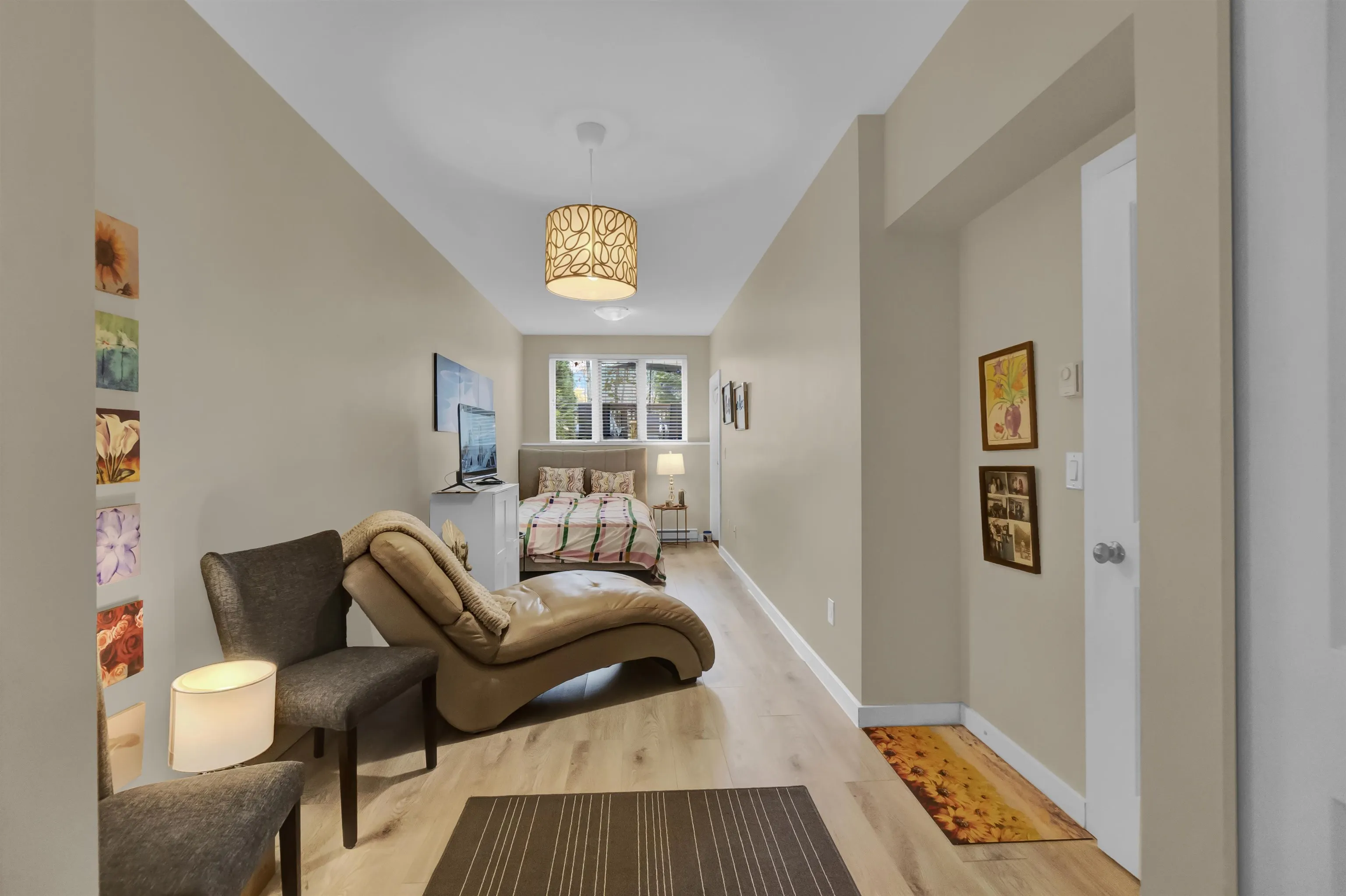160 Shoreline Circle #111