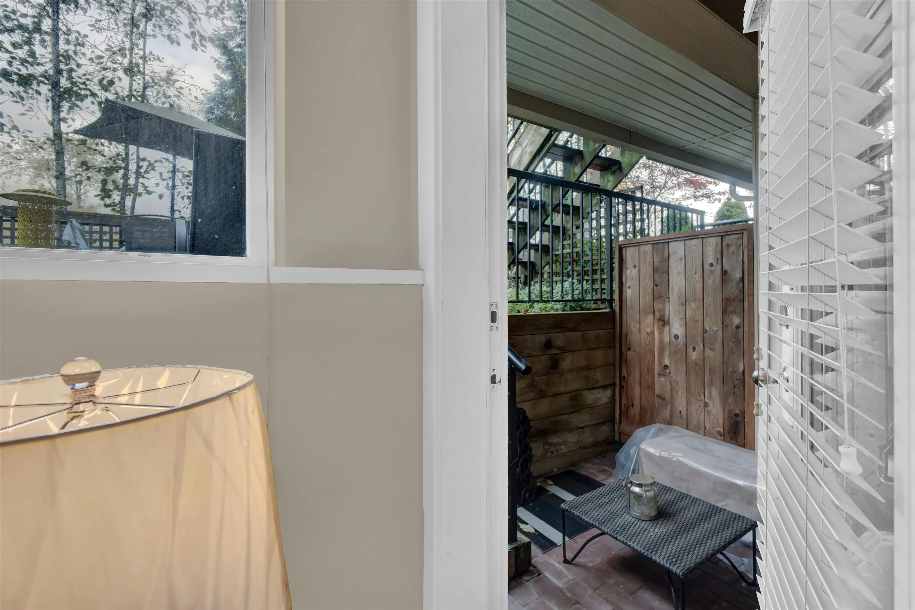 160 Shoreline Circle #111