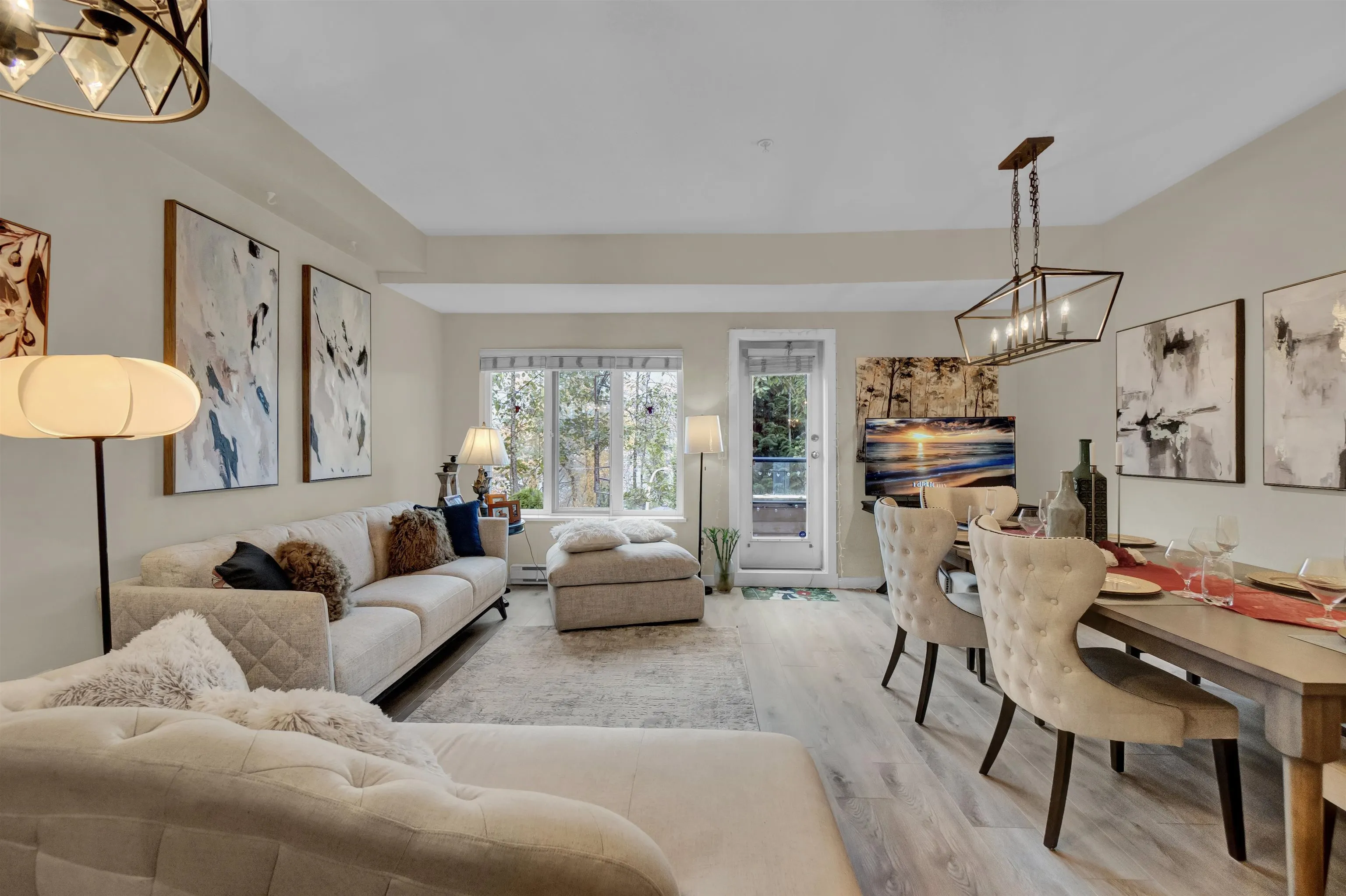 160 Shoreline Circle #111