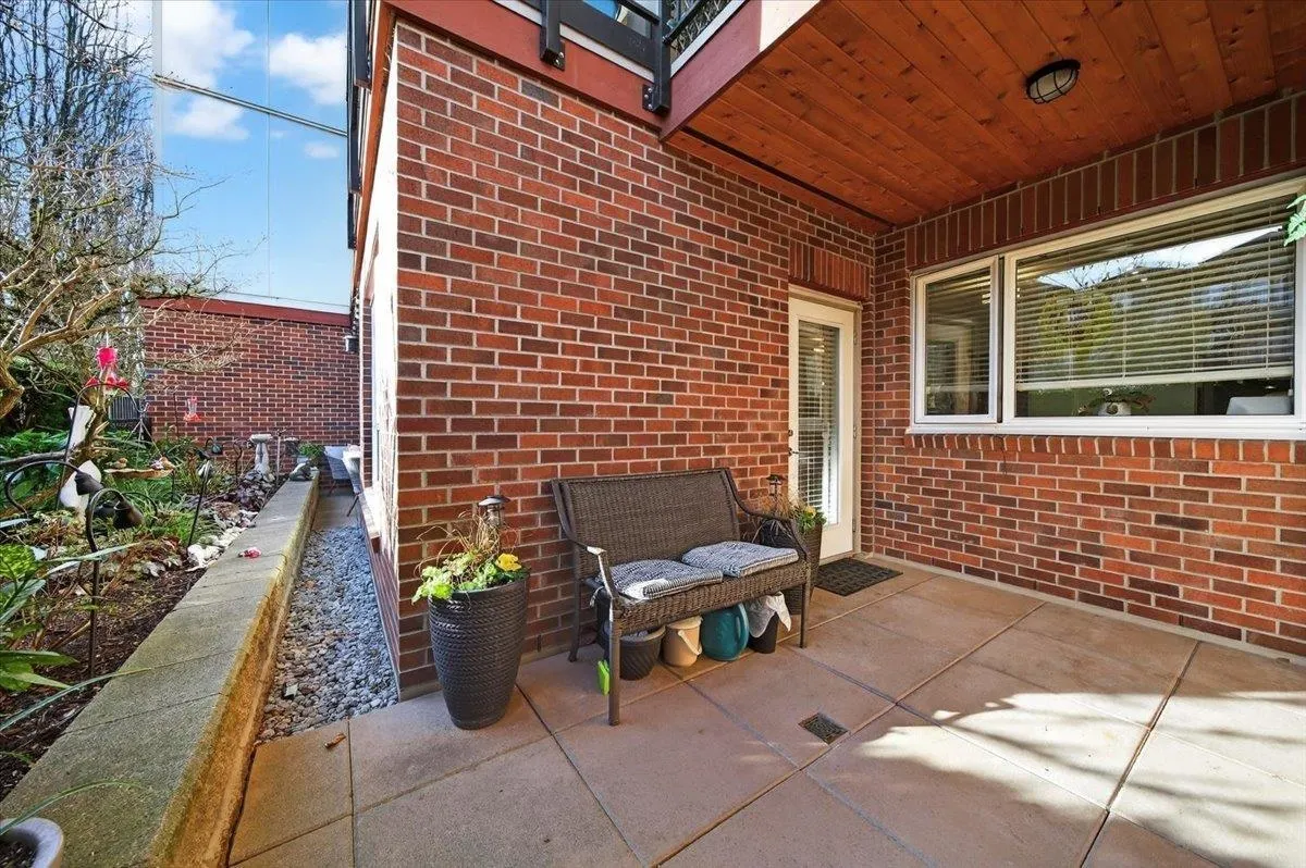 2473 Atkins Avenue #102