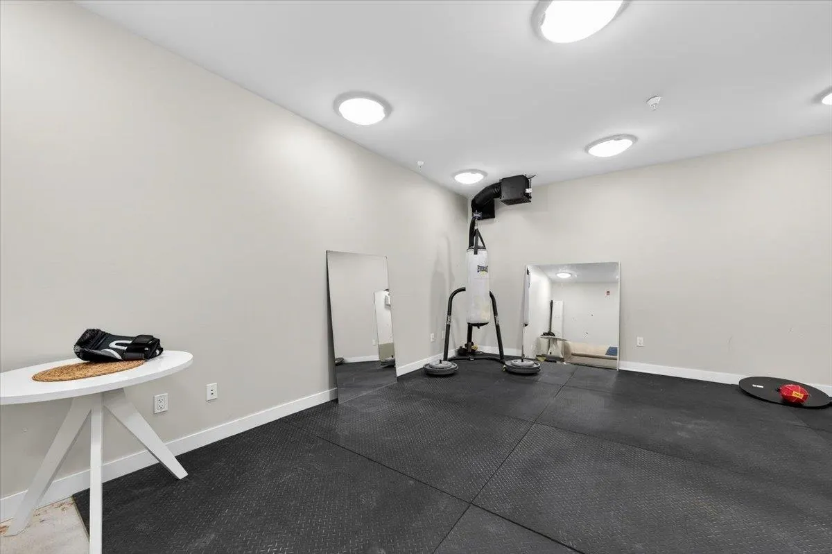 2473 Atkins Avenue #102