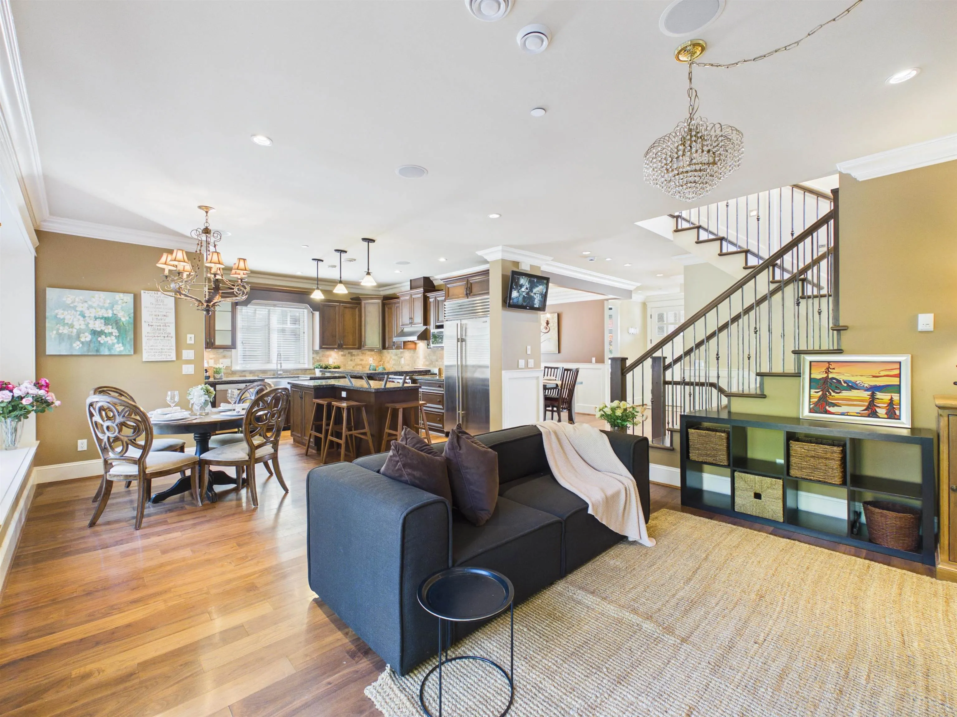 3575 W 38th Avenue