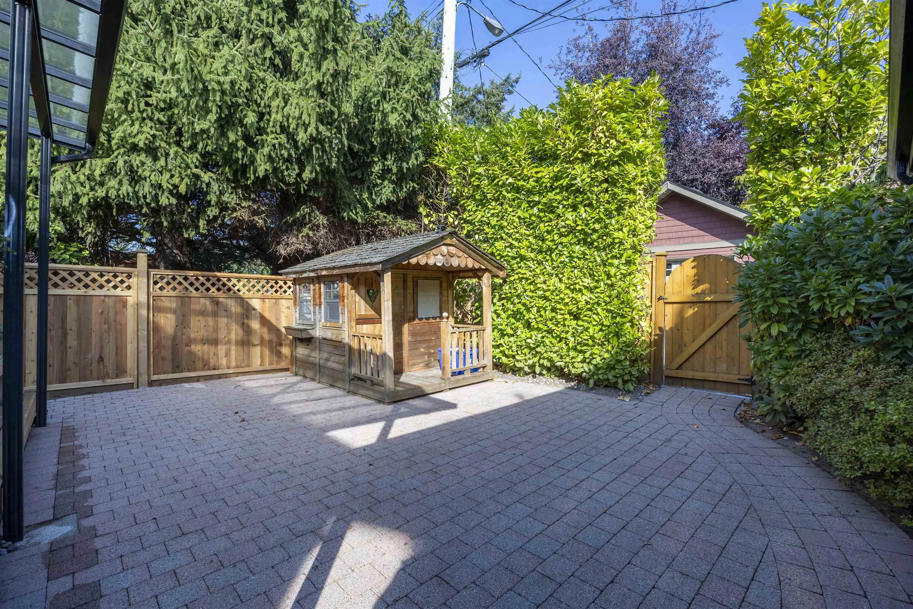 3575 W 38th Avenue