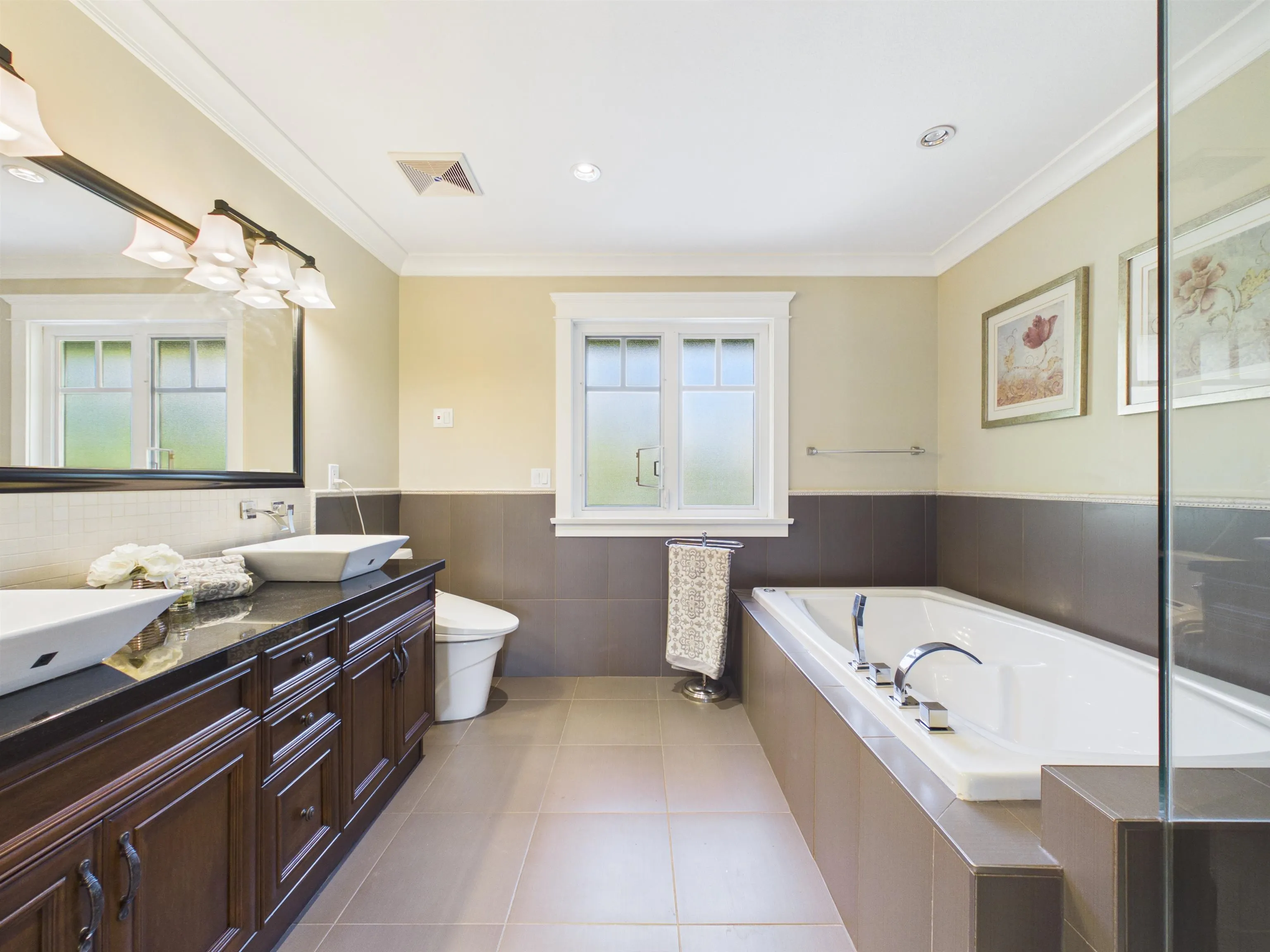 3575 W 38th Avenue