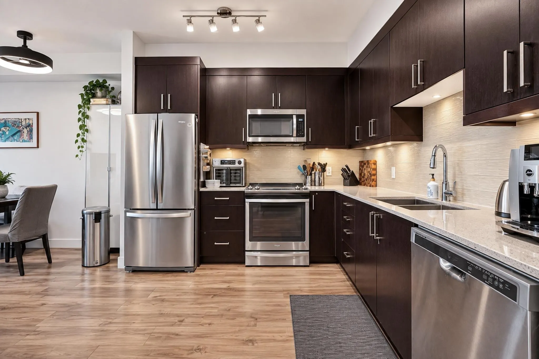 9015 120 Street #517