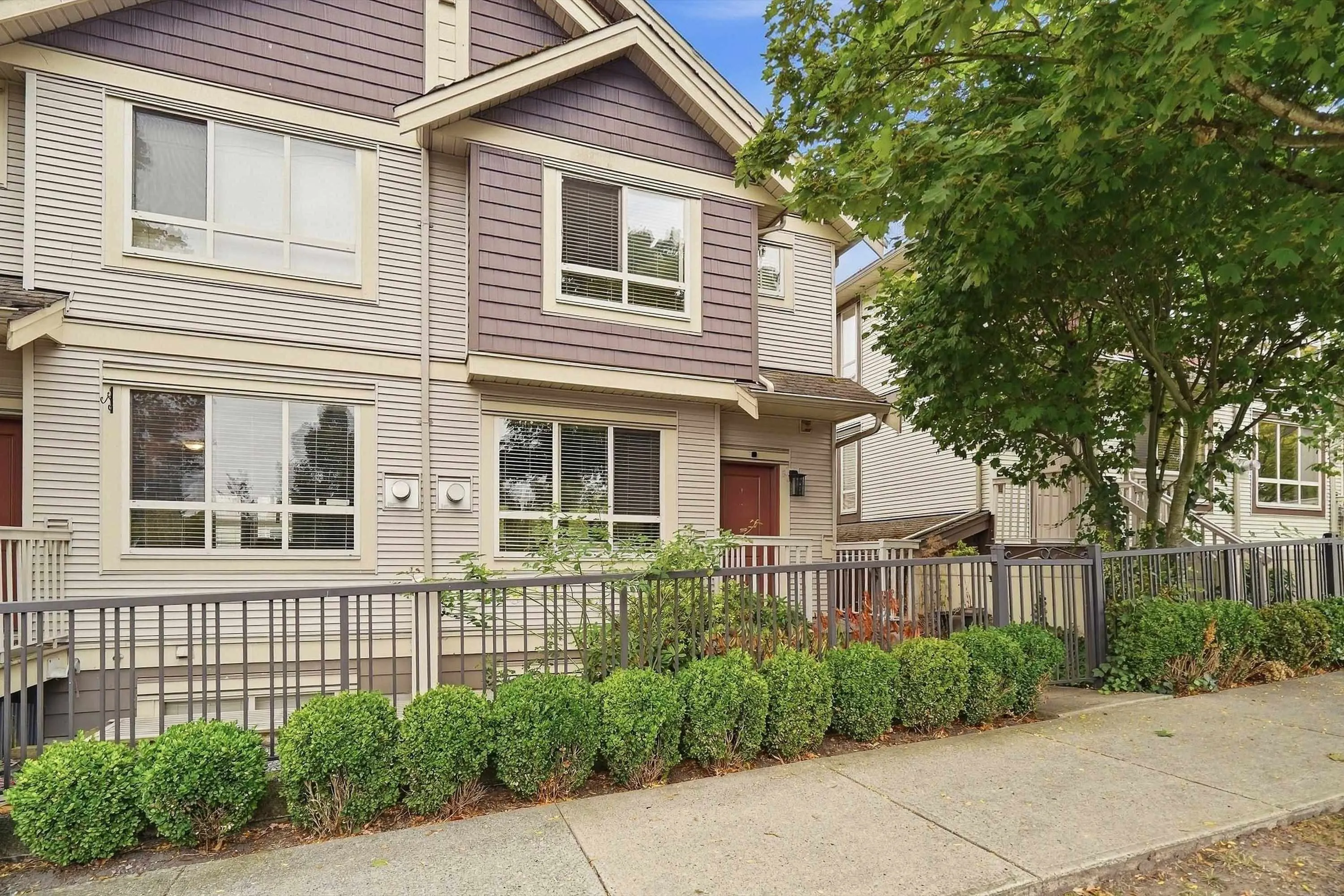 19560 68 Avenue #6