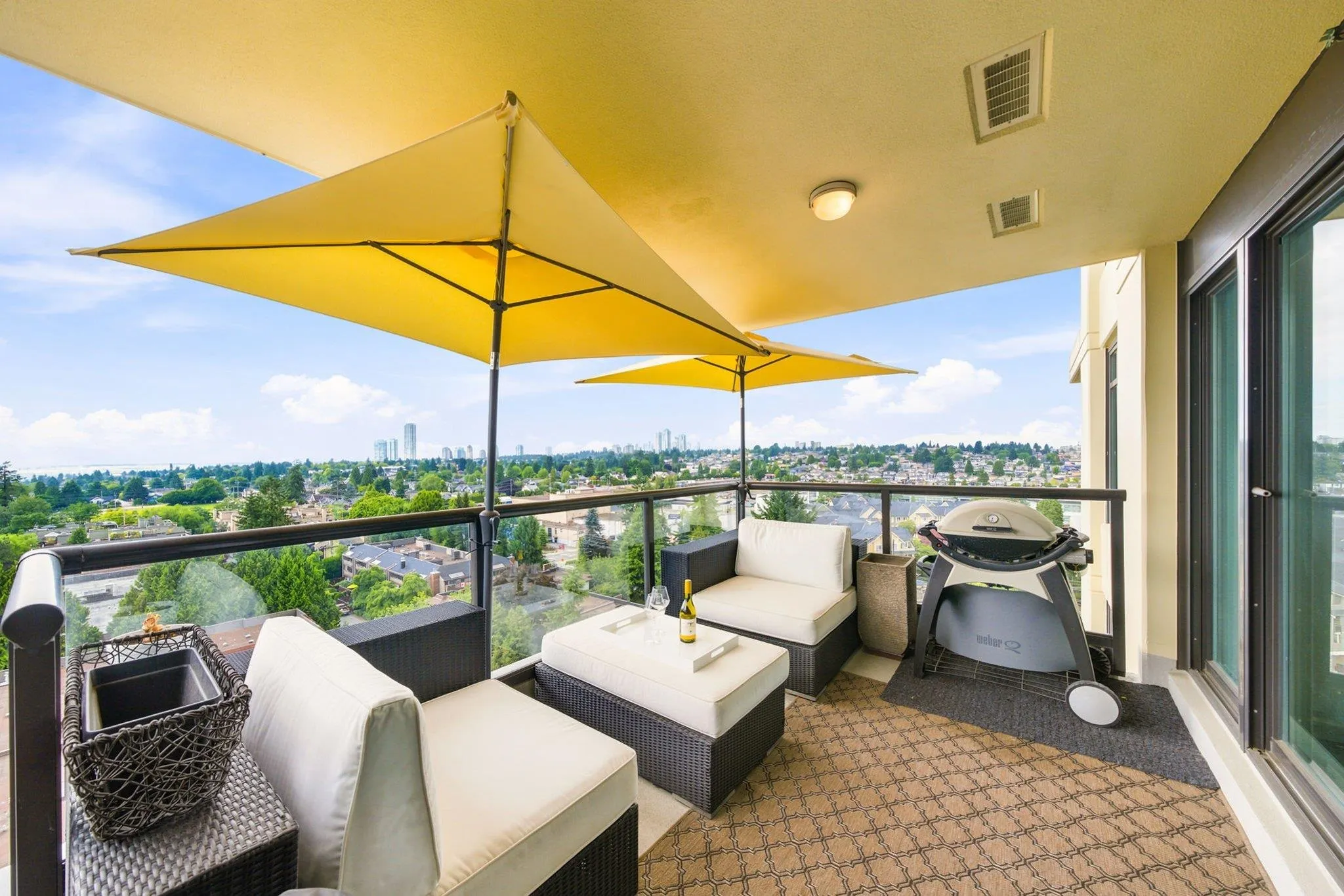 615 Hamilton Street #1205