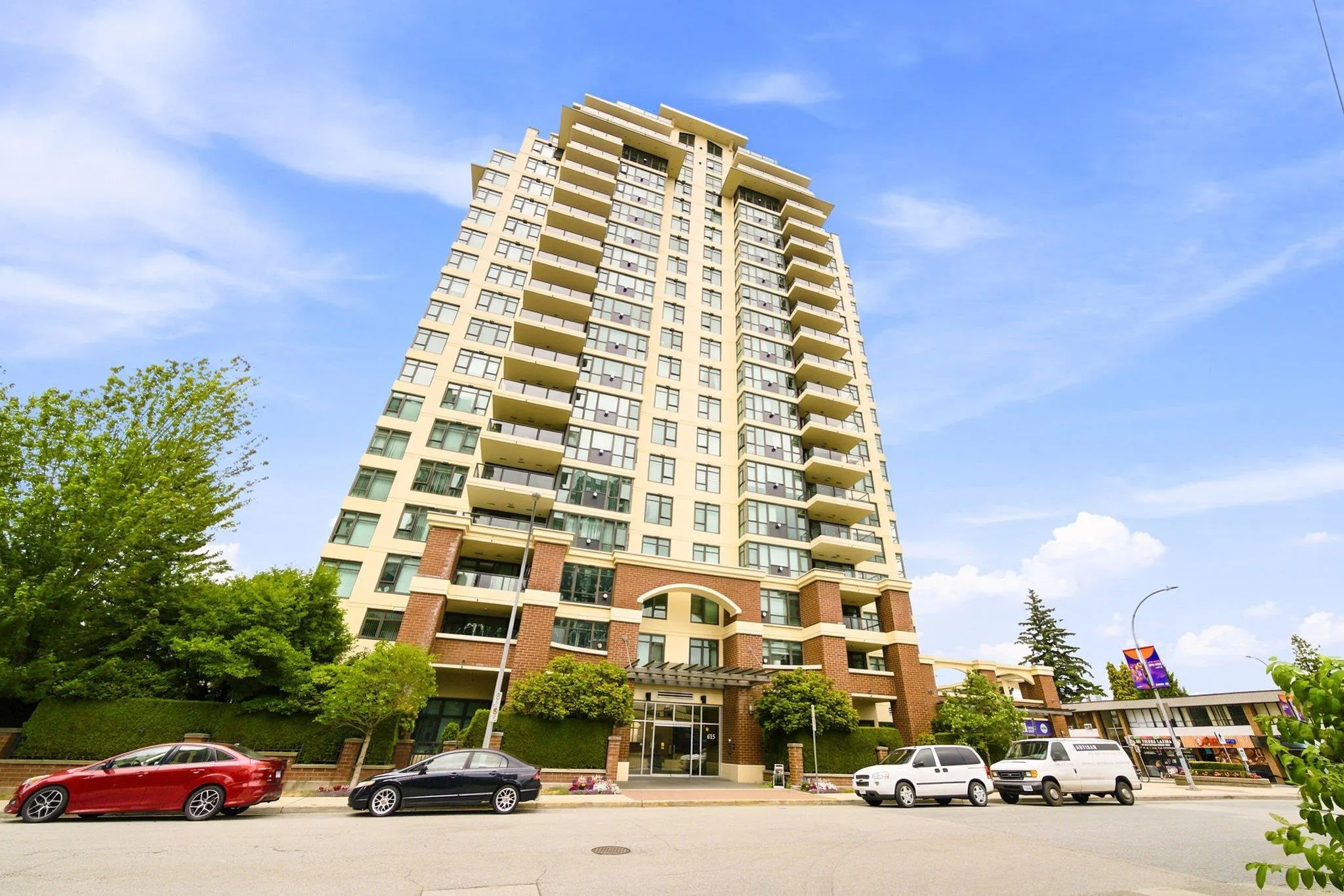 615 Hamilton Street #1205