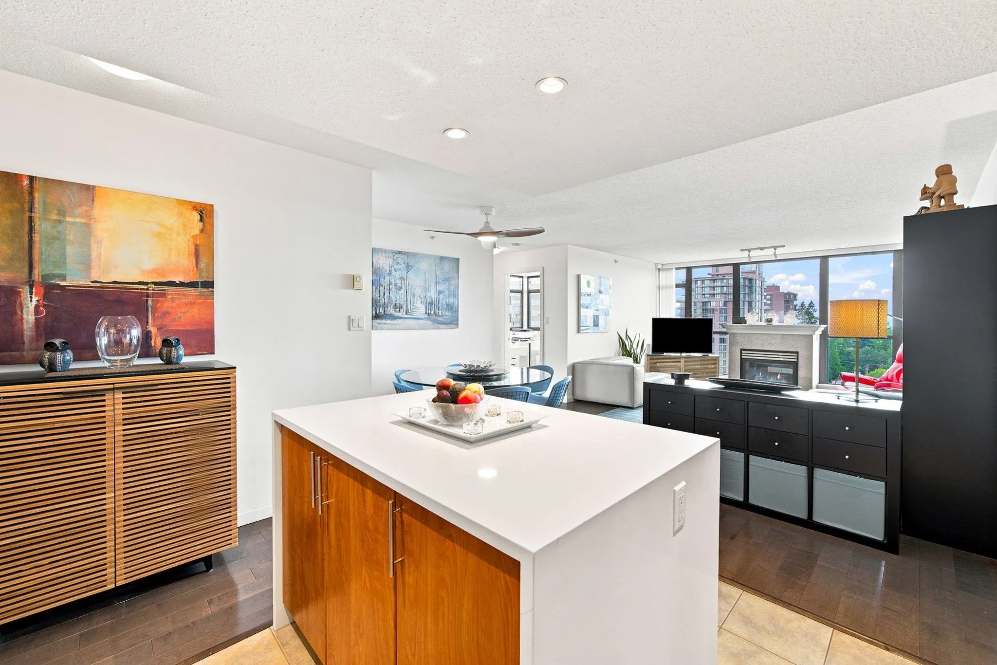 615 Hamilton Street #1205