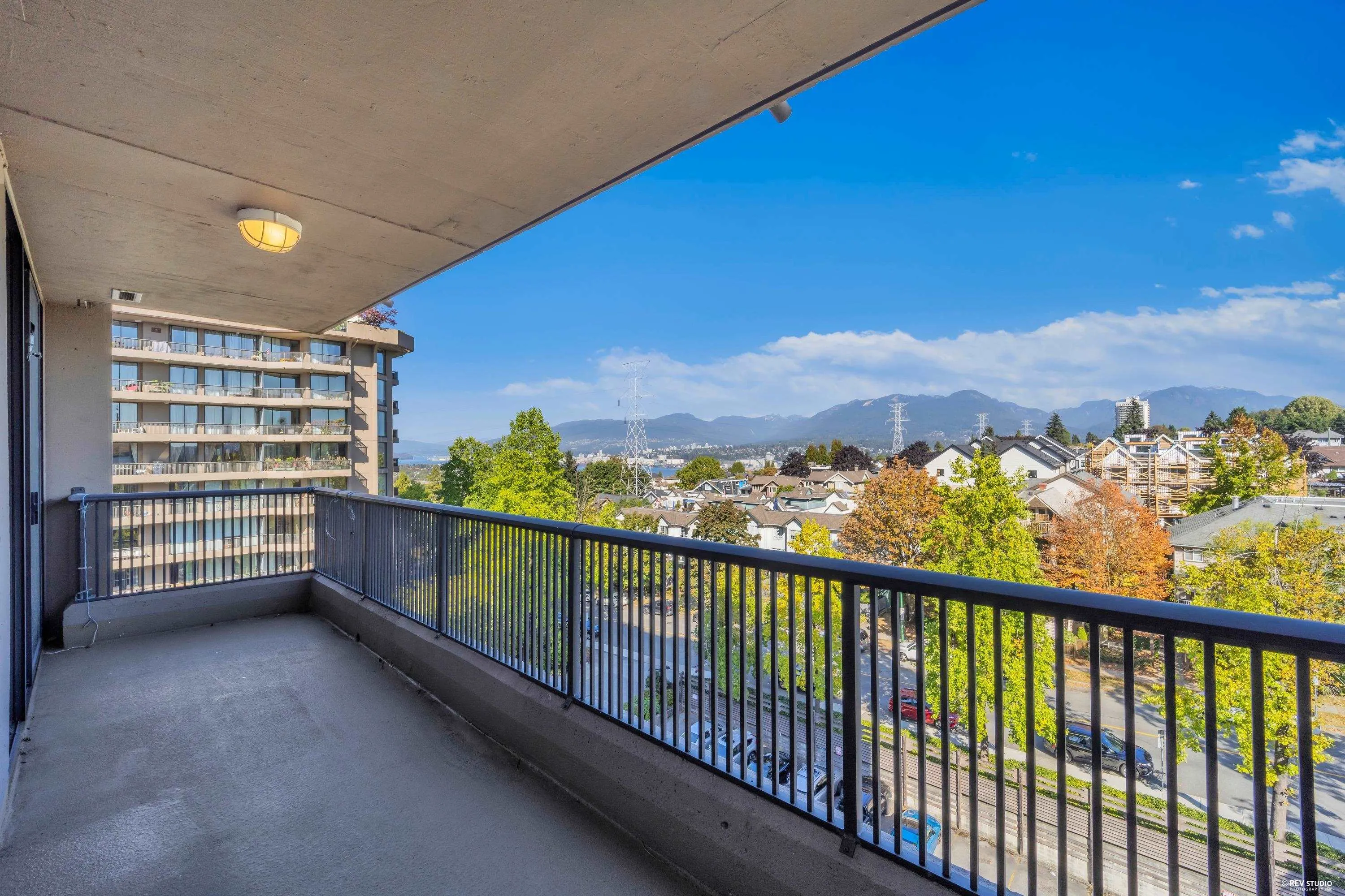 3760 Albert Street #806