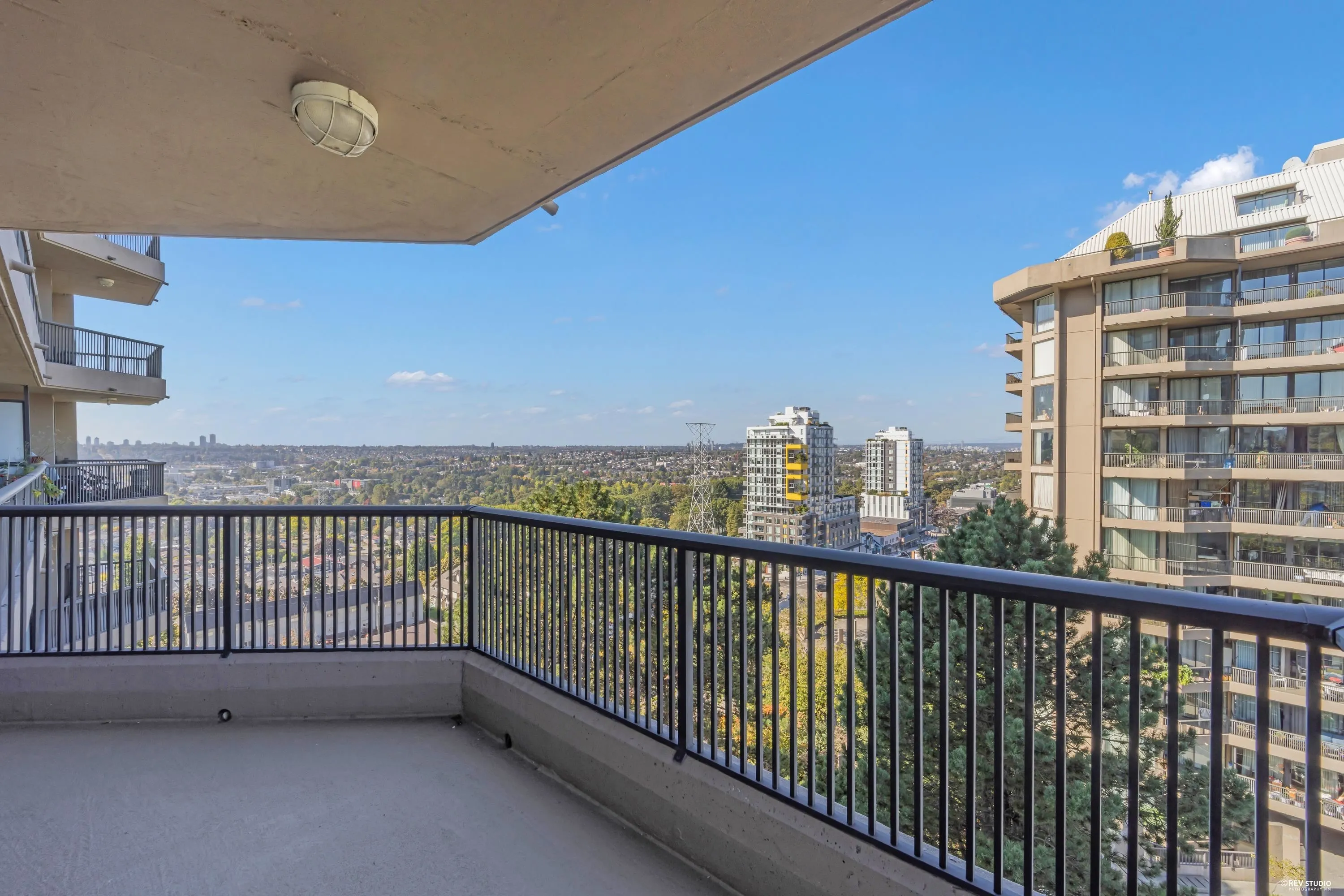 3760 Albert Street #806