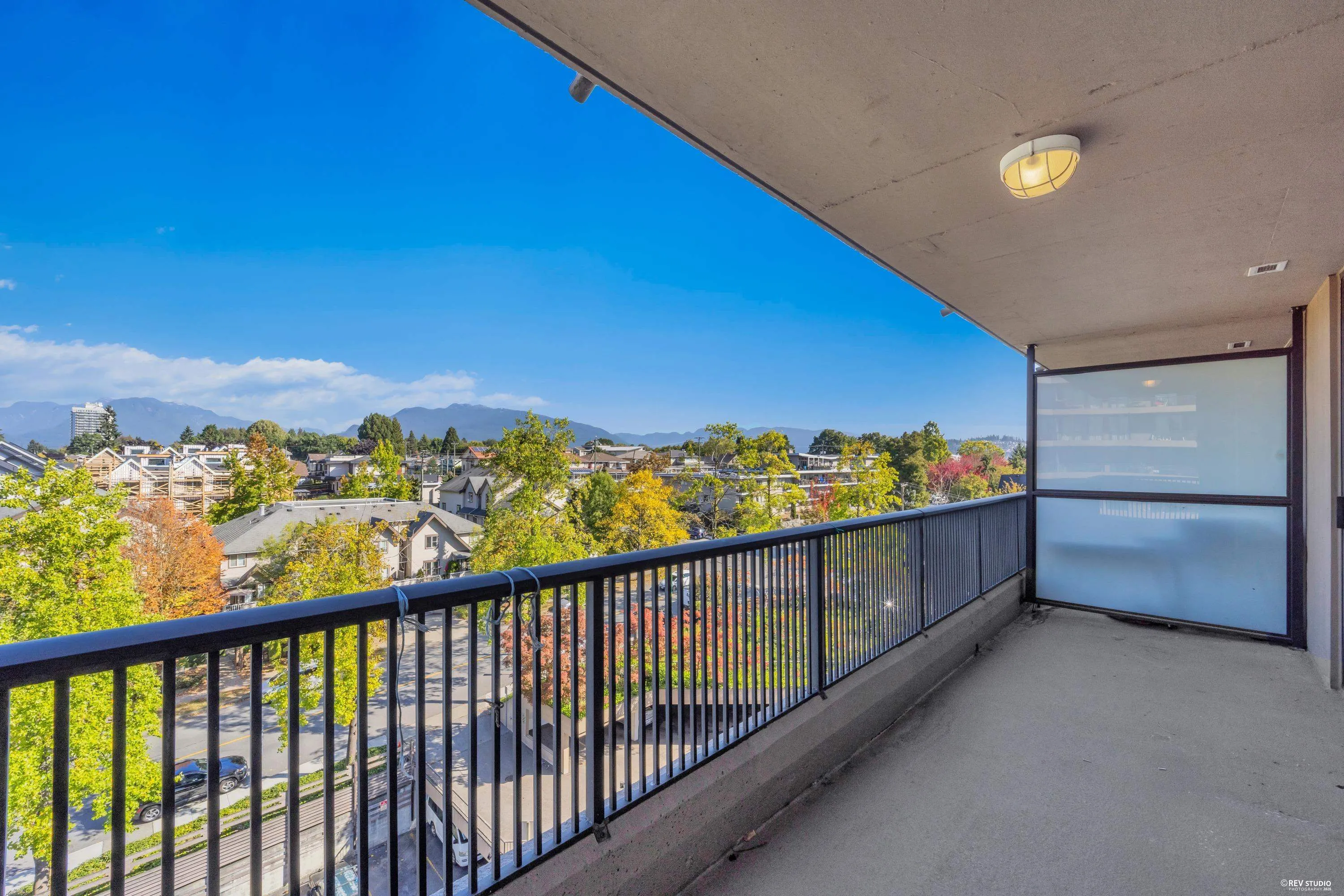 3760 Albert Street #806