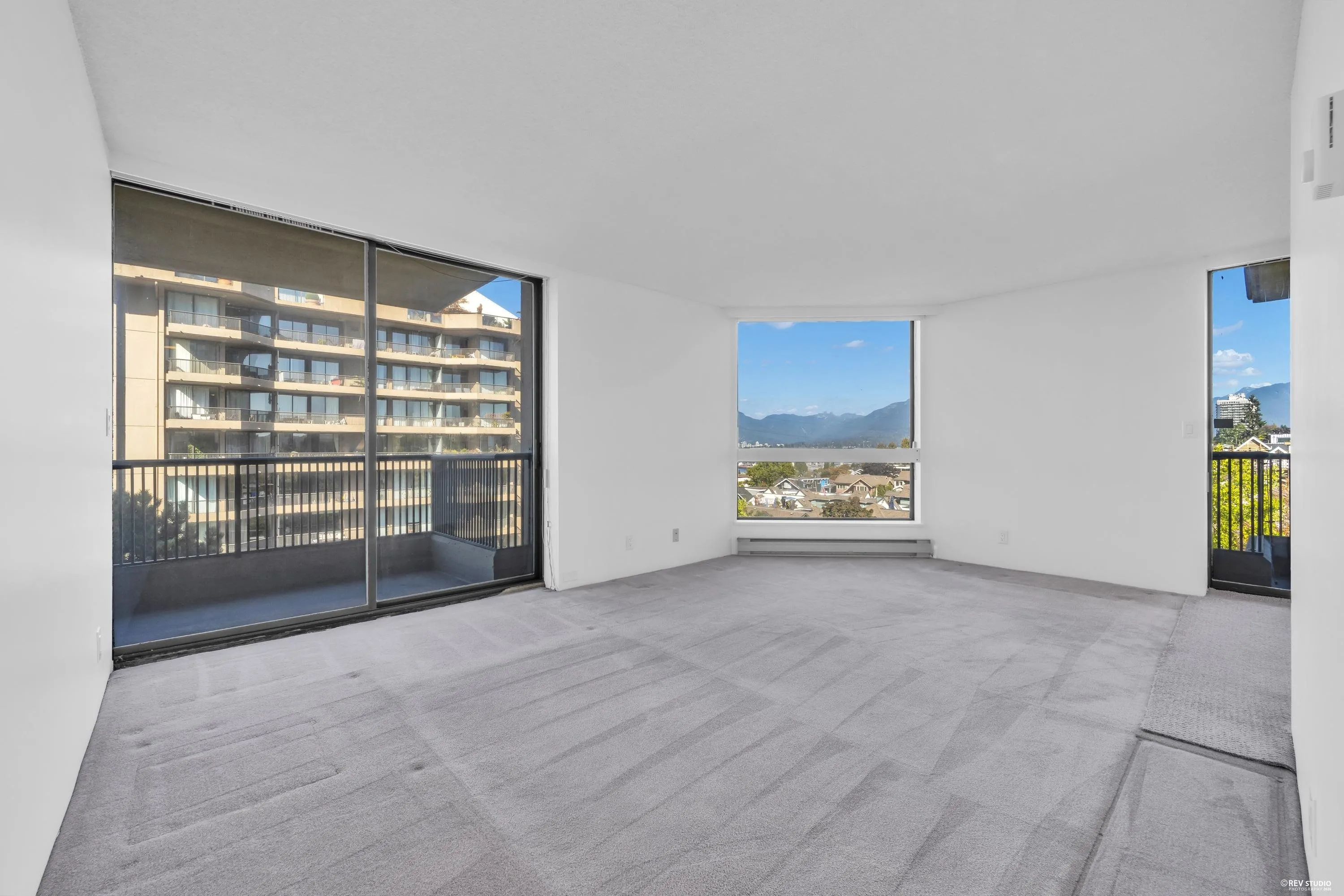 3760 Albert Street #806
